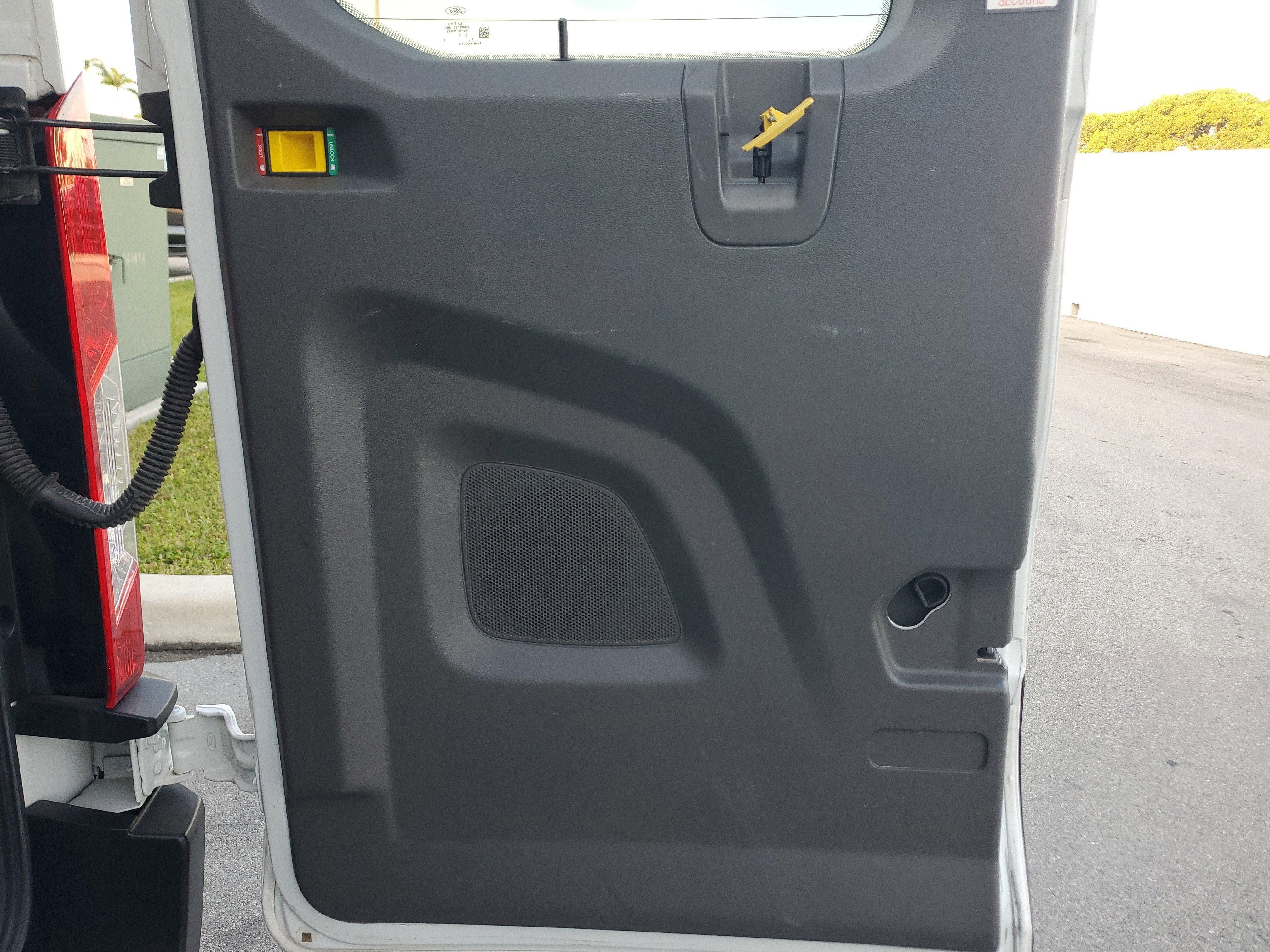 2023 Ford Transit Passenger Wagon XLT