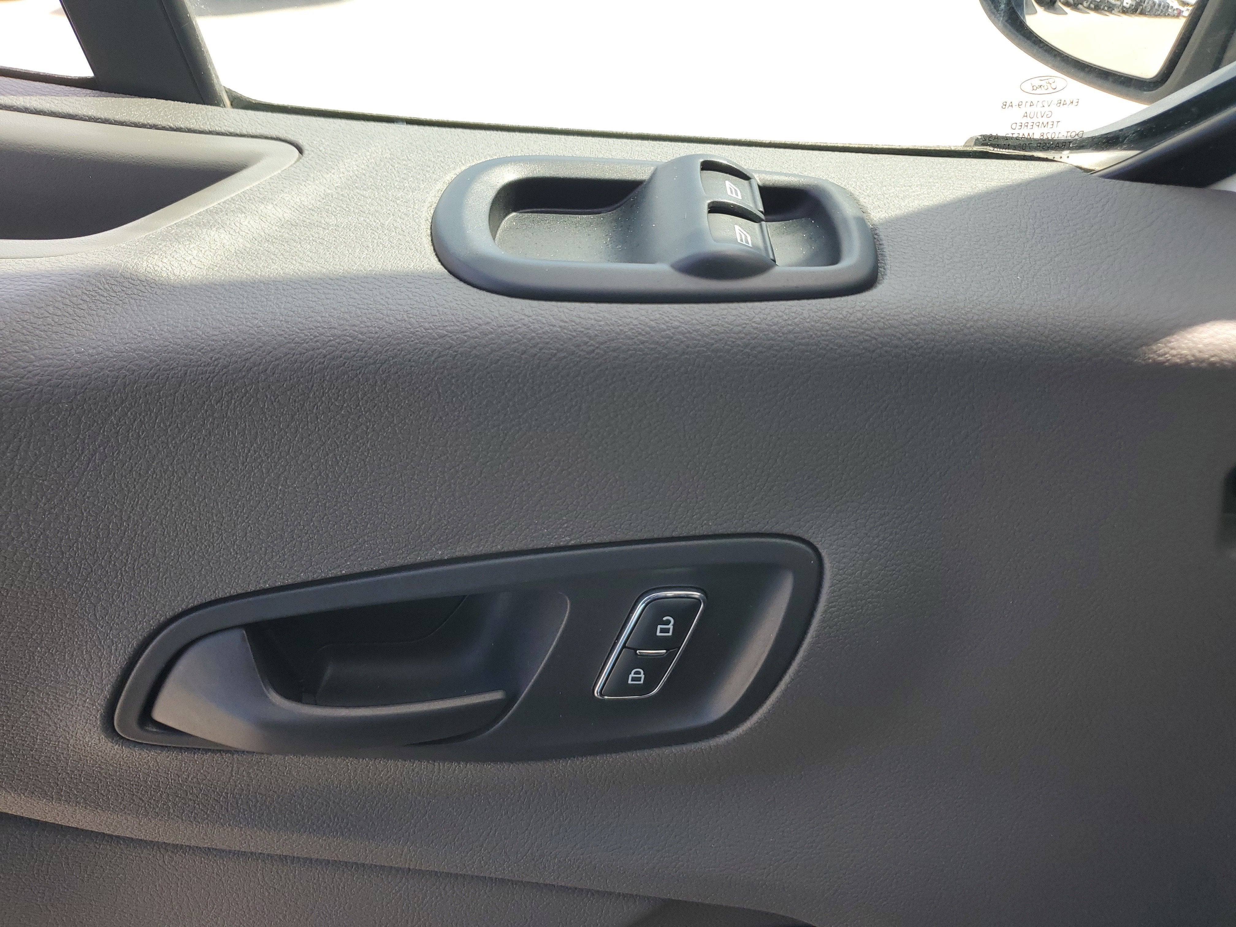 2024 Ford Transit Passenger Wagon XLT