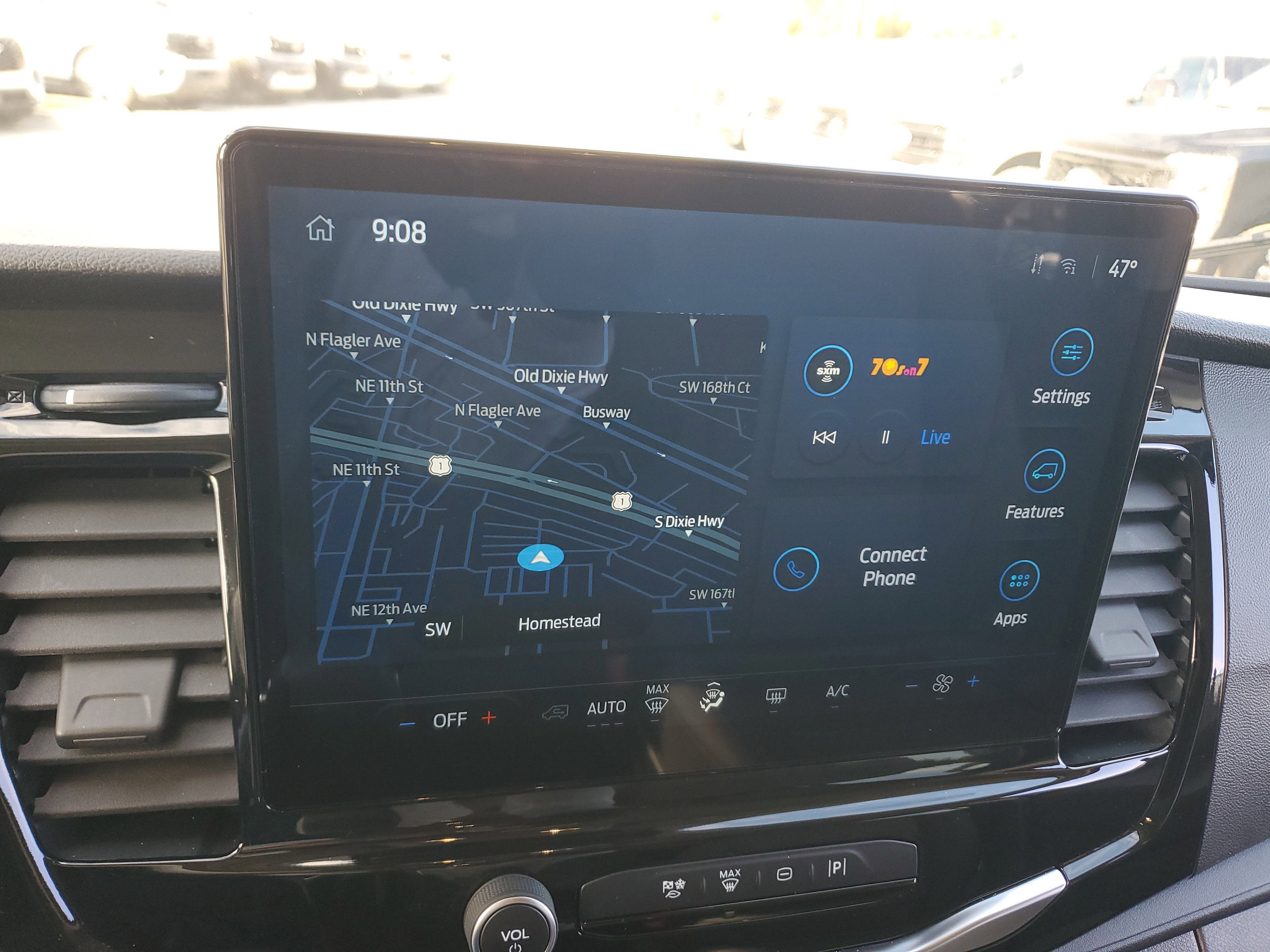 2024 Ford Transit Passenger Wagon XLT