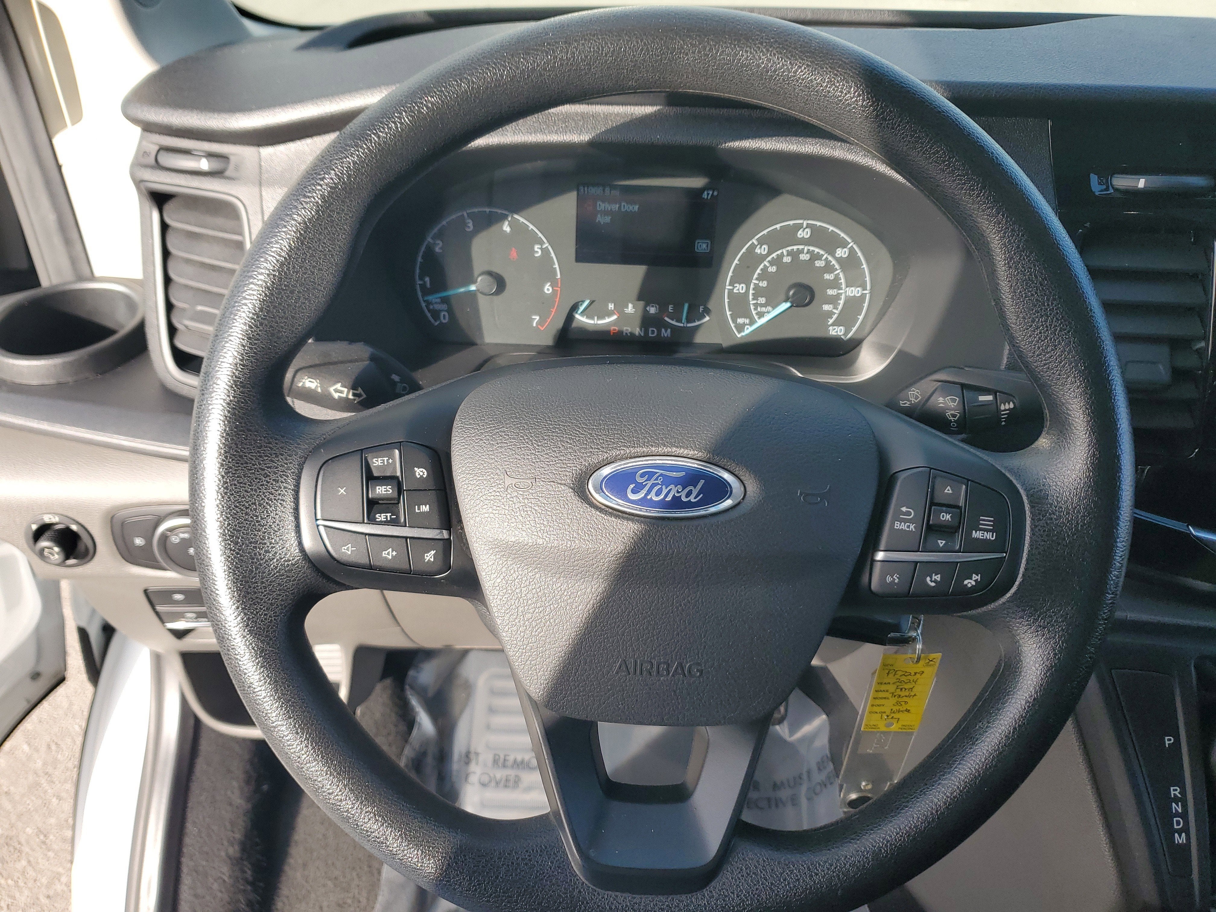 2024 Ford Transit Passenger Wagon XLT