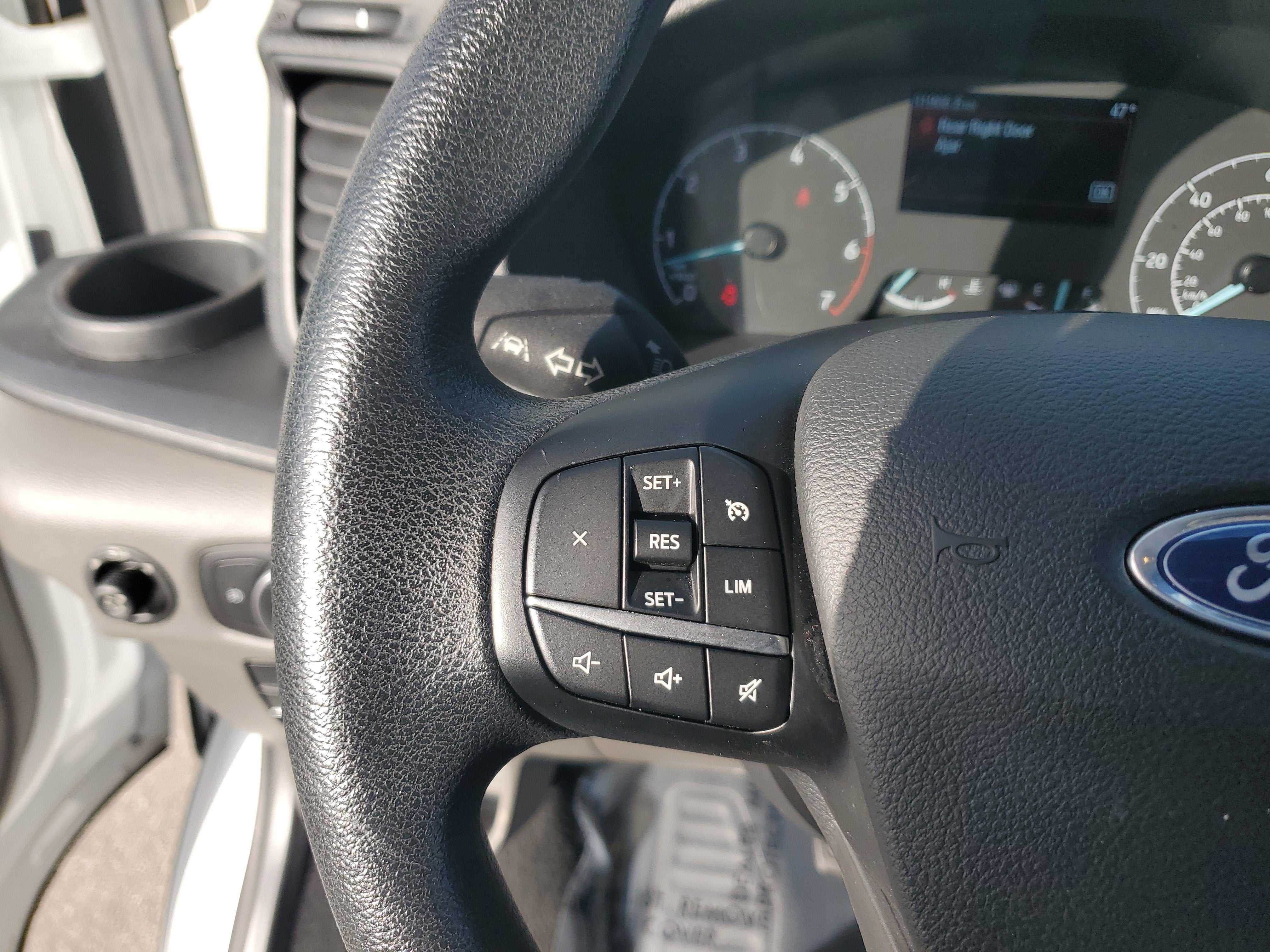 2024 Ford Transit Passenger Wagon XLT