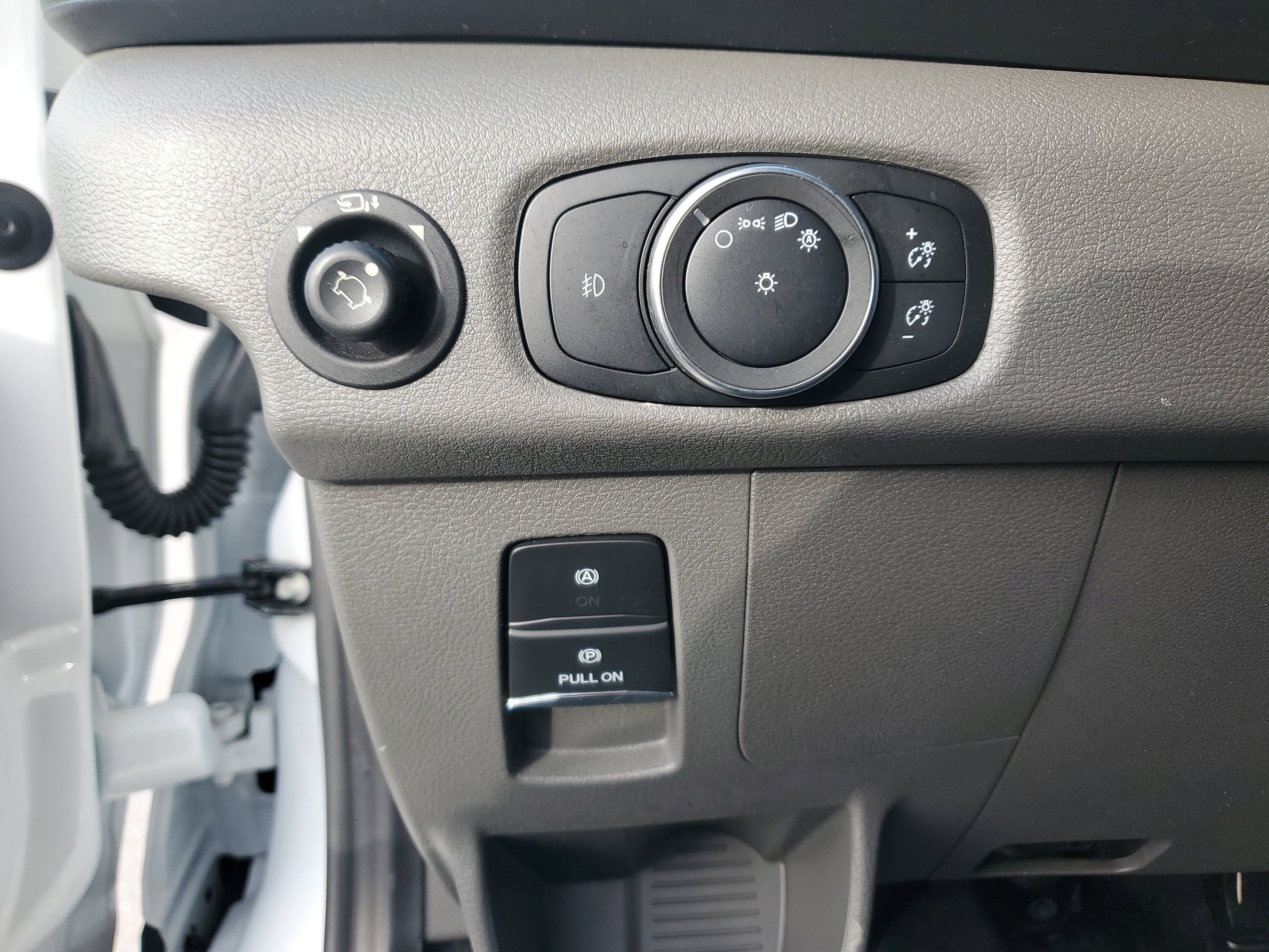 2024 Ford Transit Passenger Wagon XLT