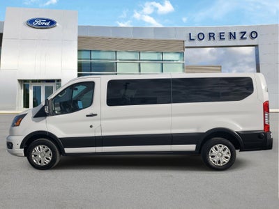2024 Ford Transit Passenger Wagon XLT