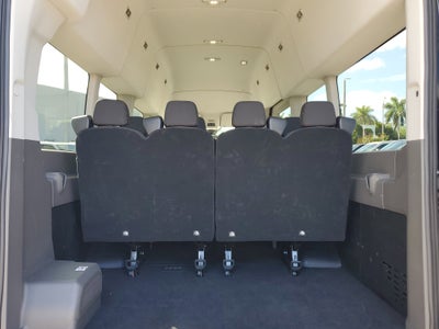 2024 Ford Transit Passenger Wagon XLT