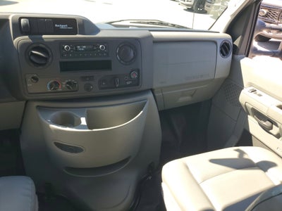 2022 Ford E-Series Cutaway Base