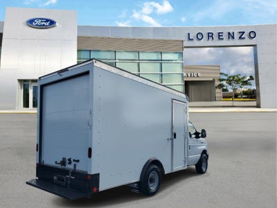 2023 Ford E-Series Cutaway Base
