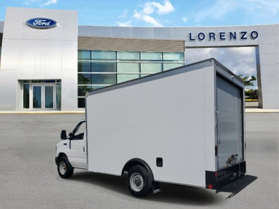 2023 Ford E-Series Cutaway Base