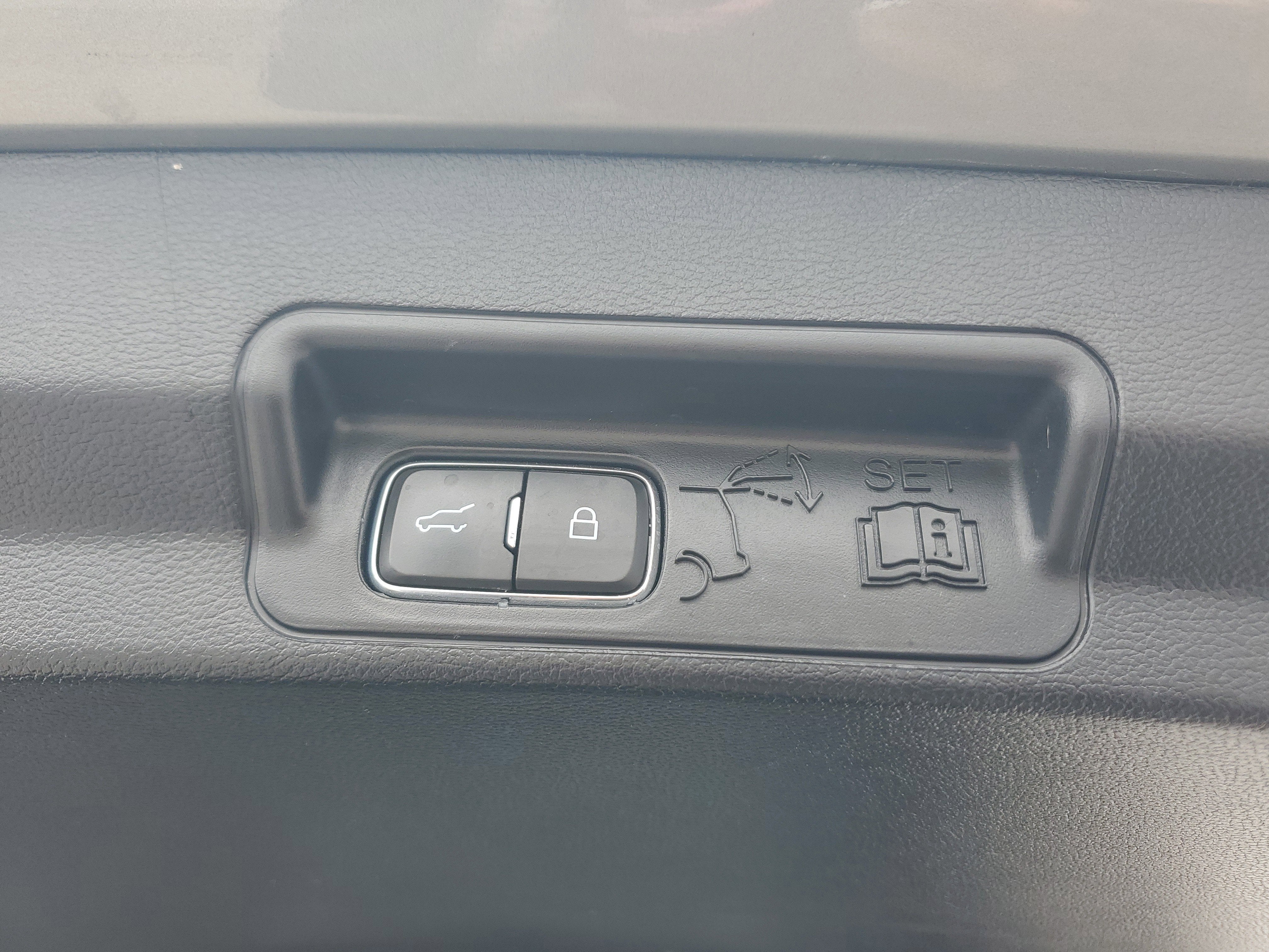 2020 Ford Explorer Limited Hybrid 4WD