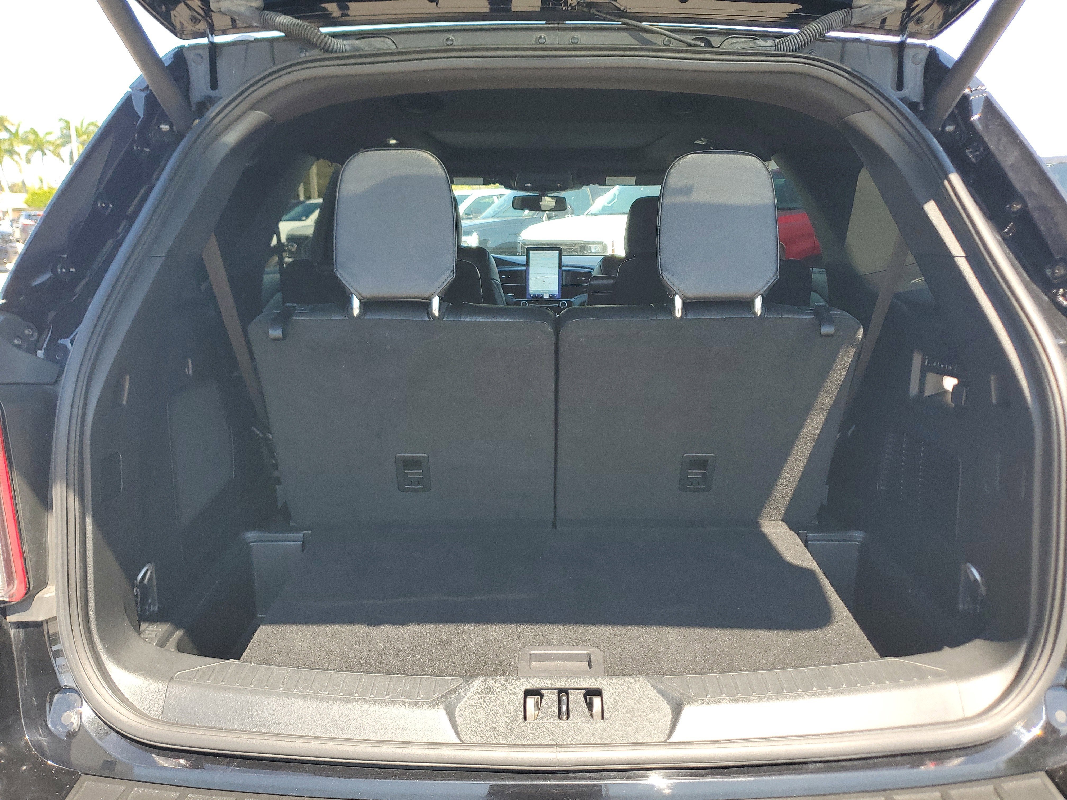 2023 Ford Explorer ST 4WD