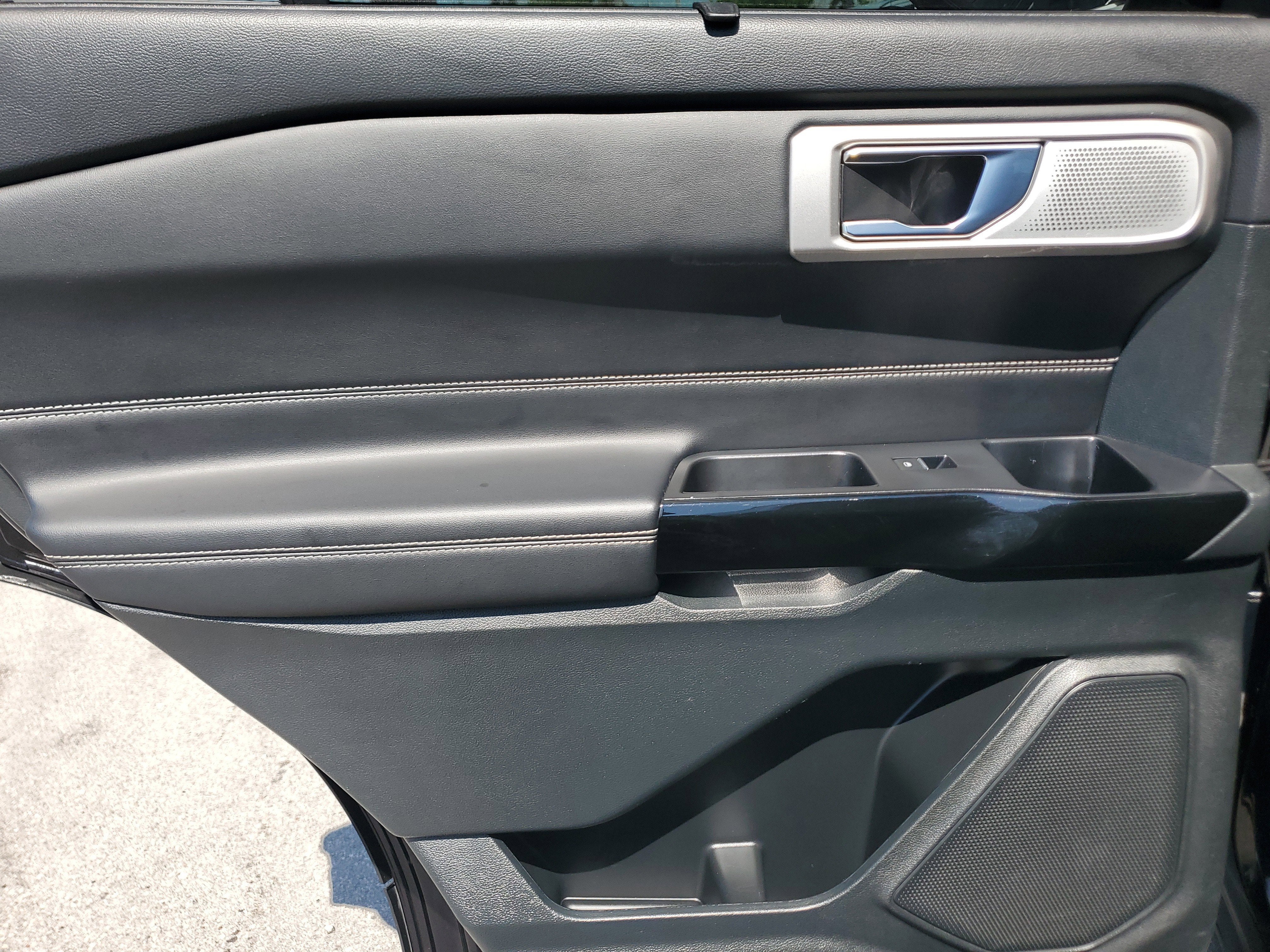 2023 Ford Explorer ST 4WD