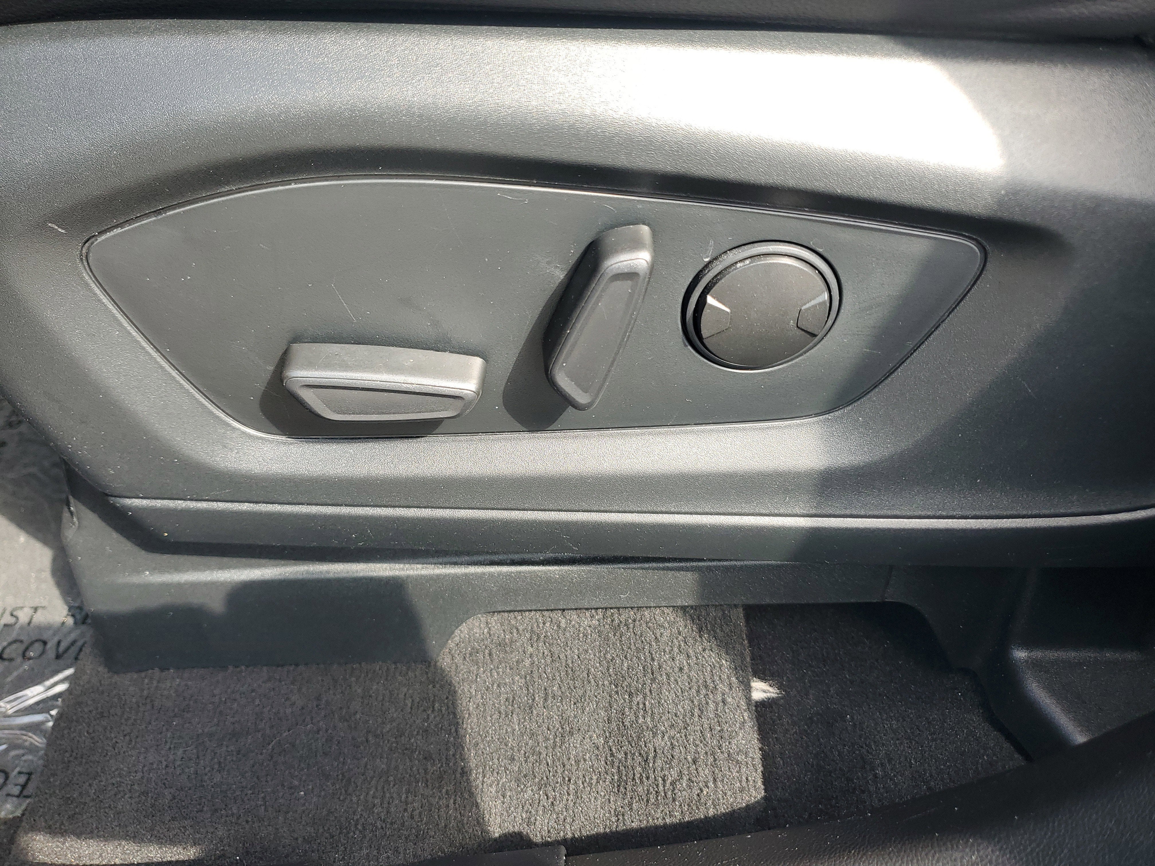 2023 Ford Explorer ST 4WD