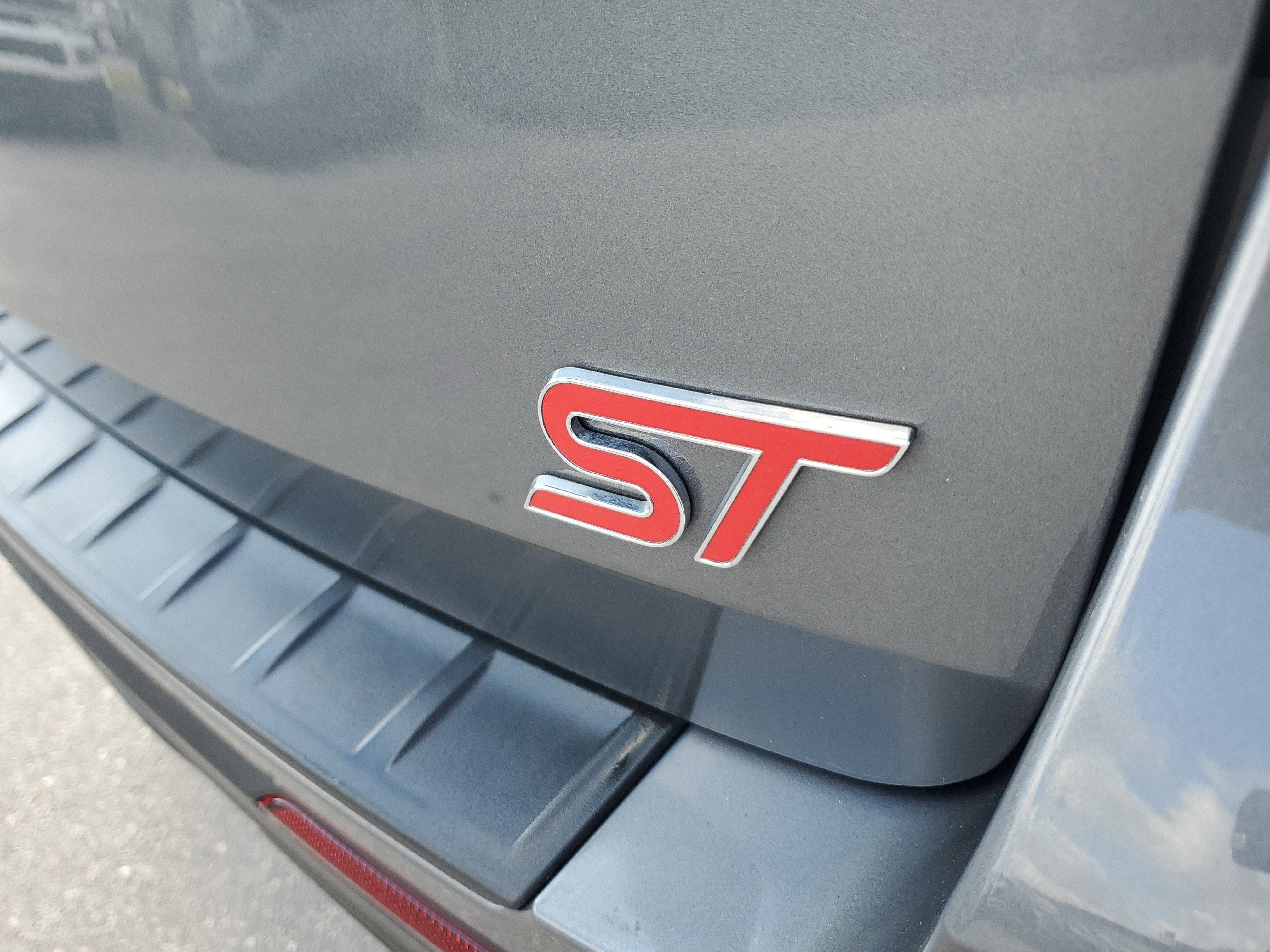 2023 Ford Explorer ST 4WD