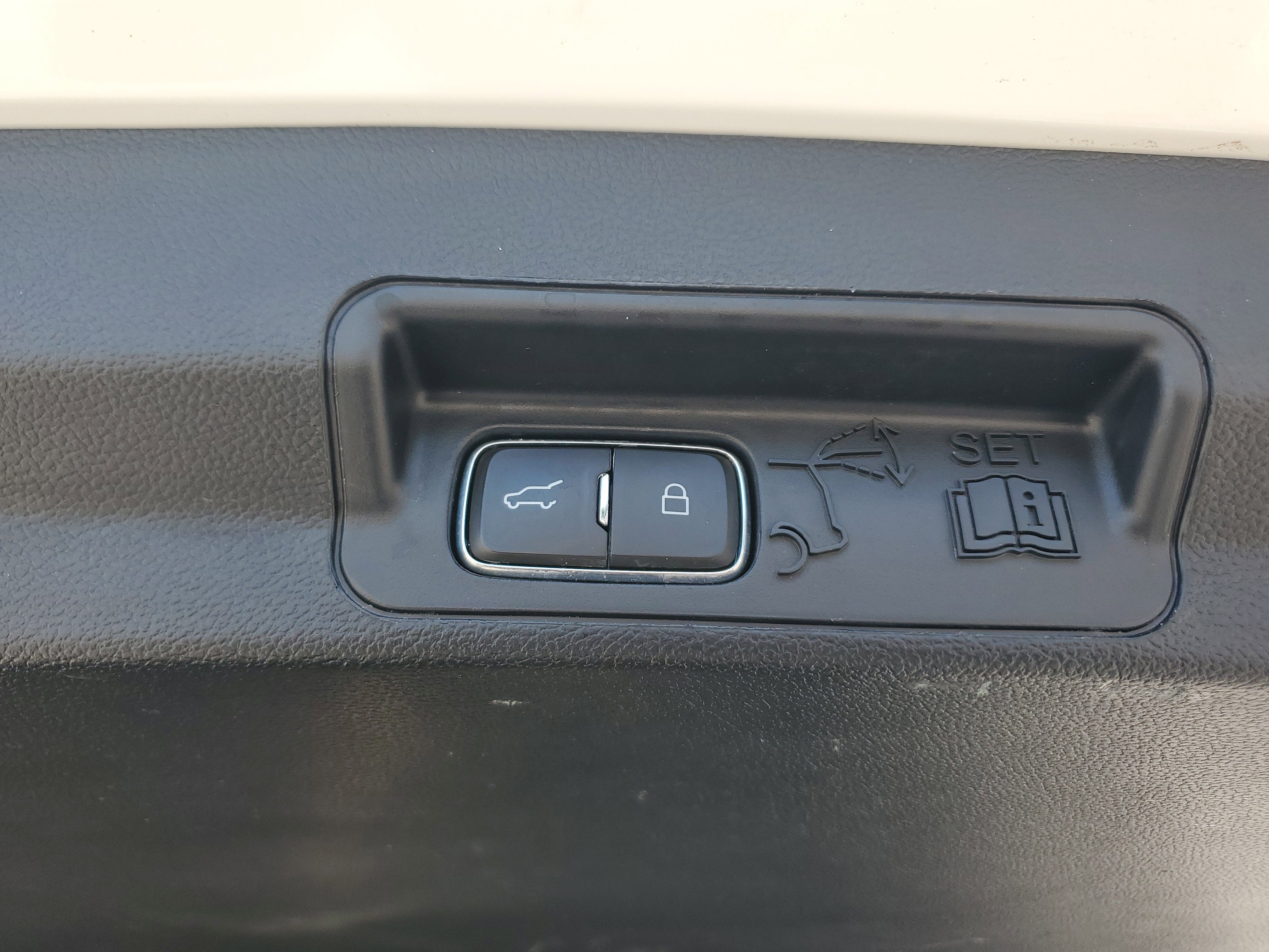 2020 Ford Explorer Platinum 4WD