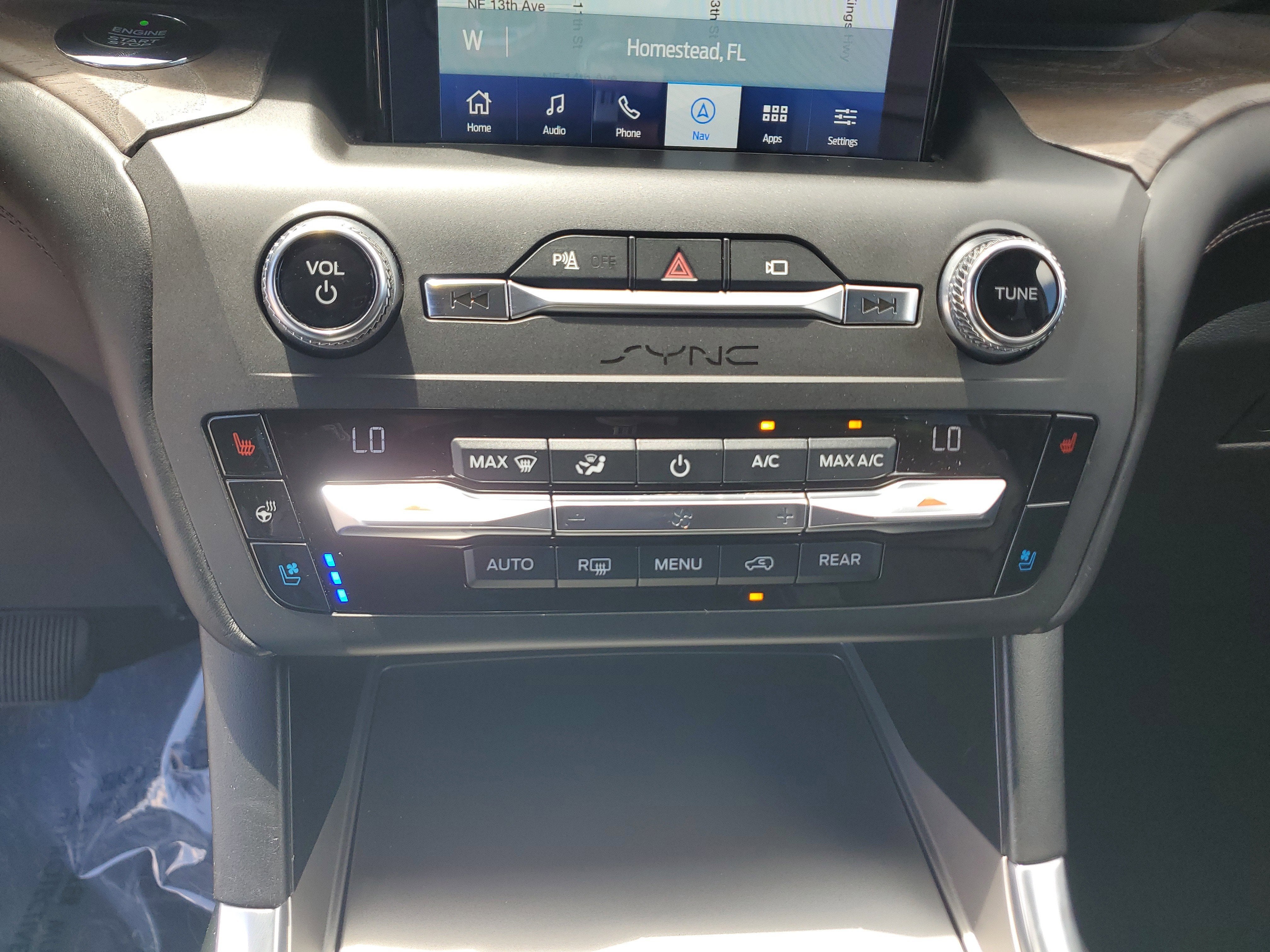 2020 Ford Explorer Platinum 4WD