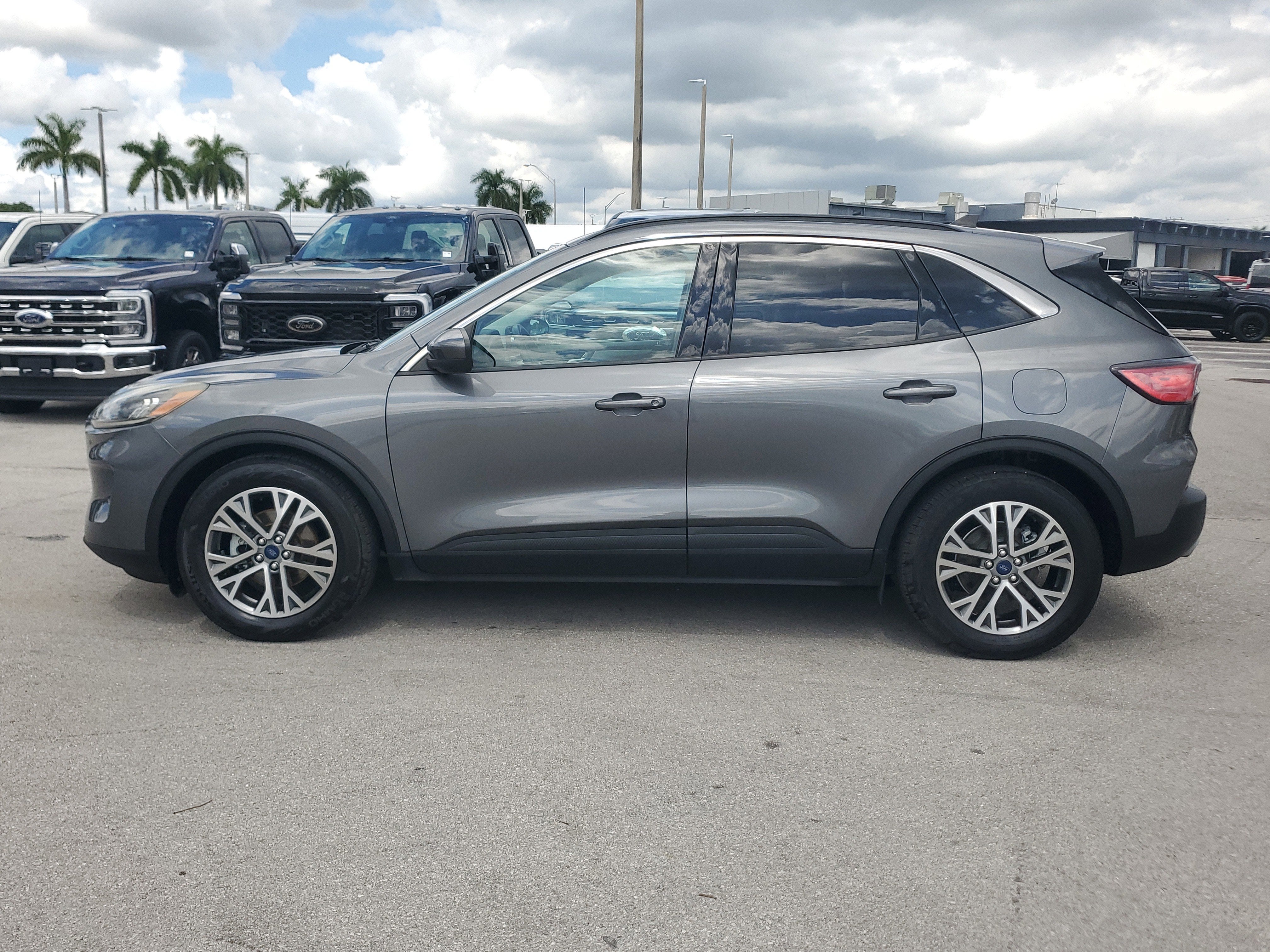 2022 Ford Escape SEL