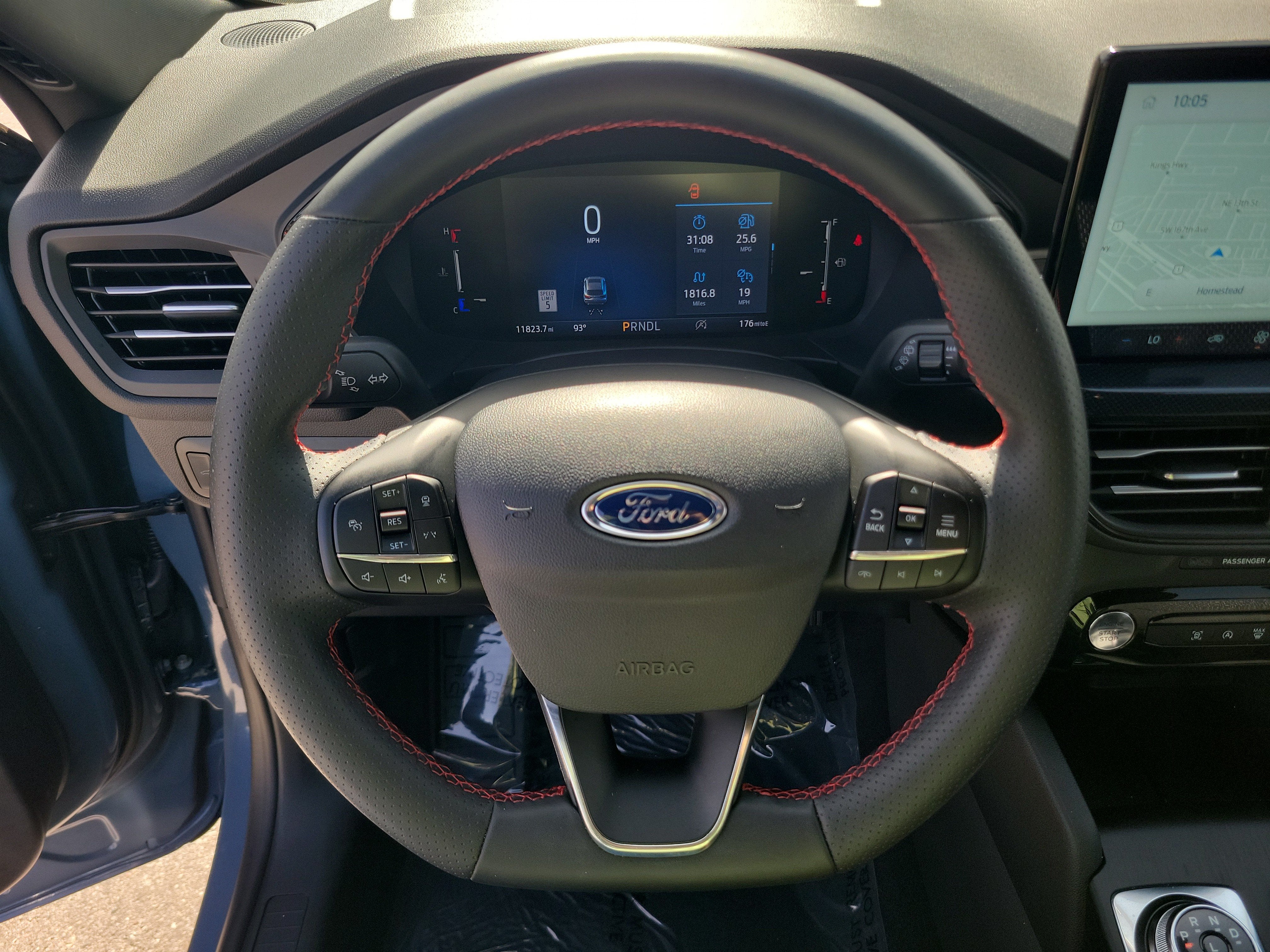 2025 Ford Escape ST-Line