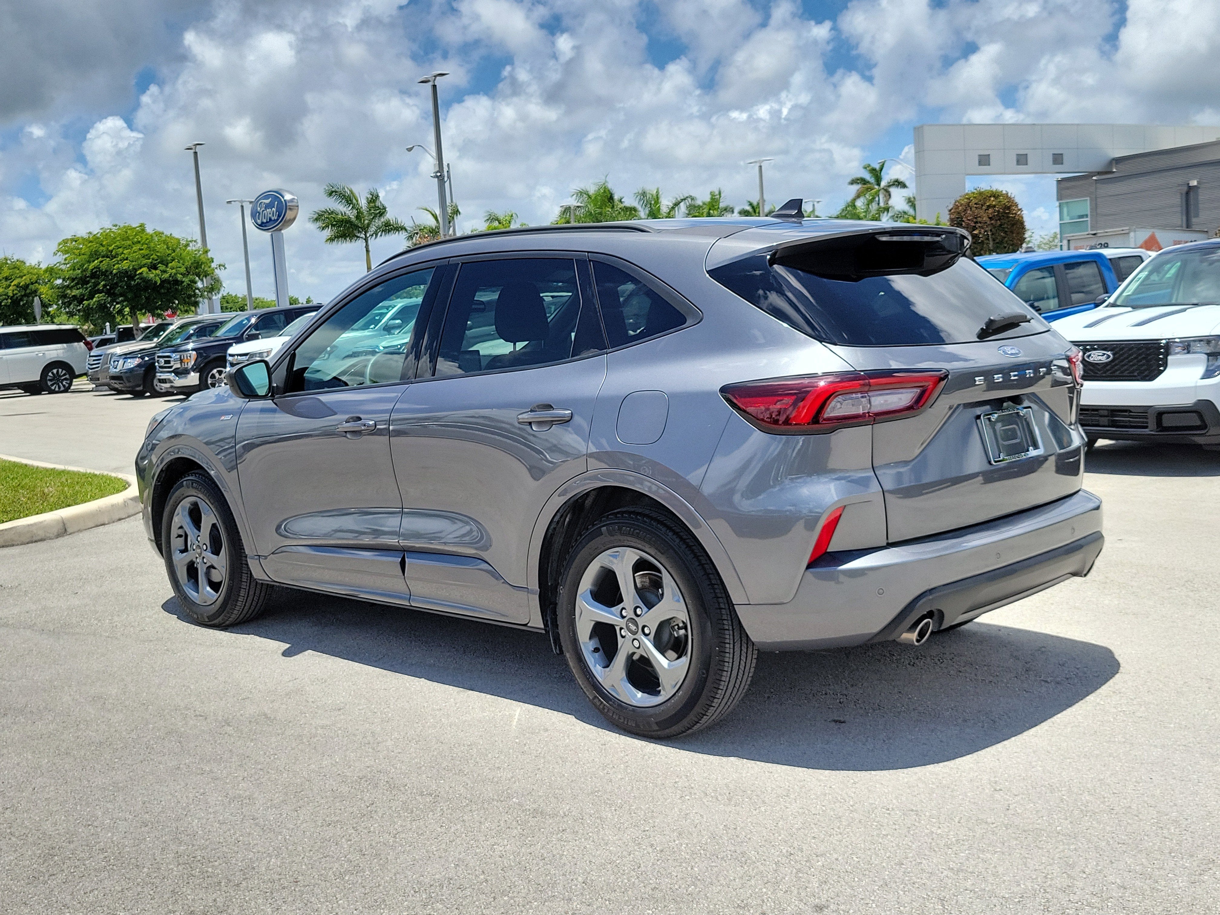 2024 Ford Escape ST-Line