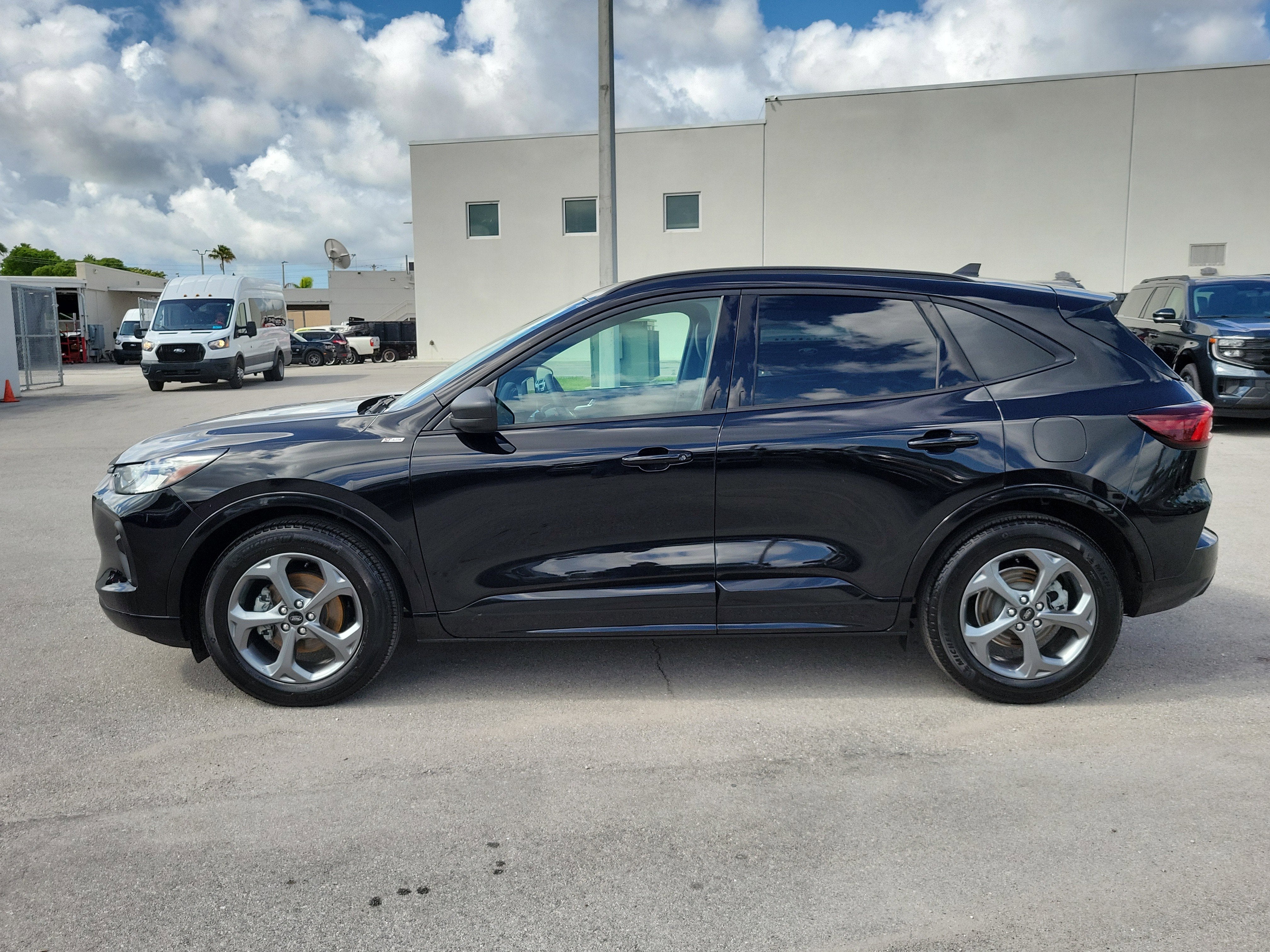 2024 Ford Escape ST-Line