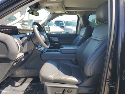 2025 Ford Expedition Max Active 4WD