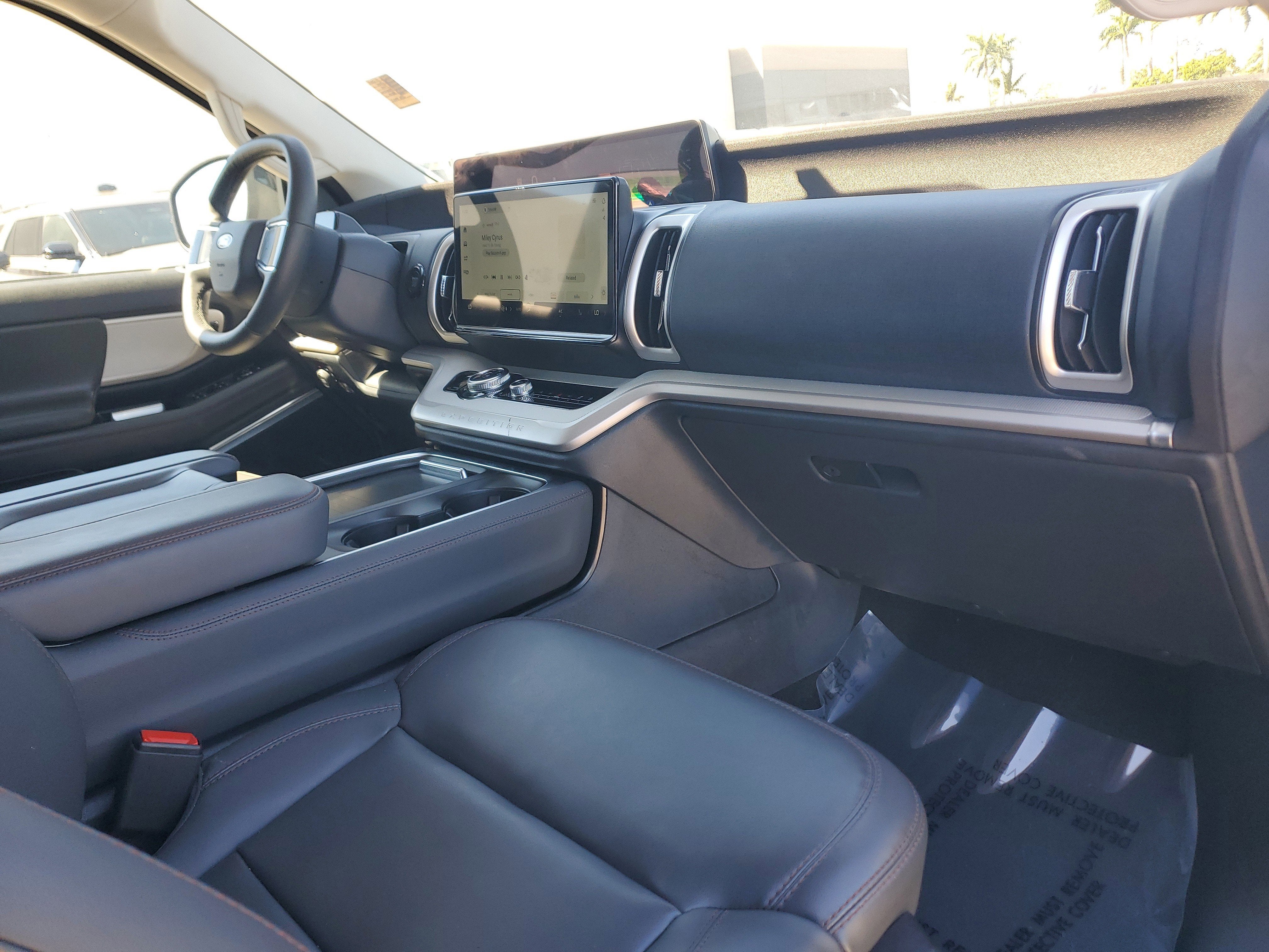 2025 Ford Expedition Max Active 4WD