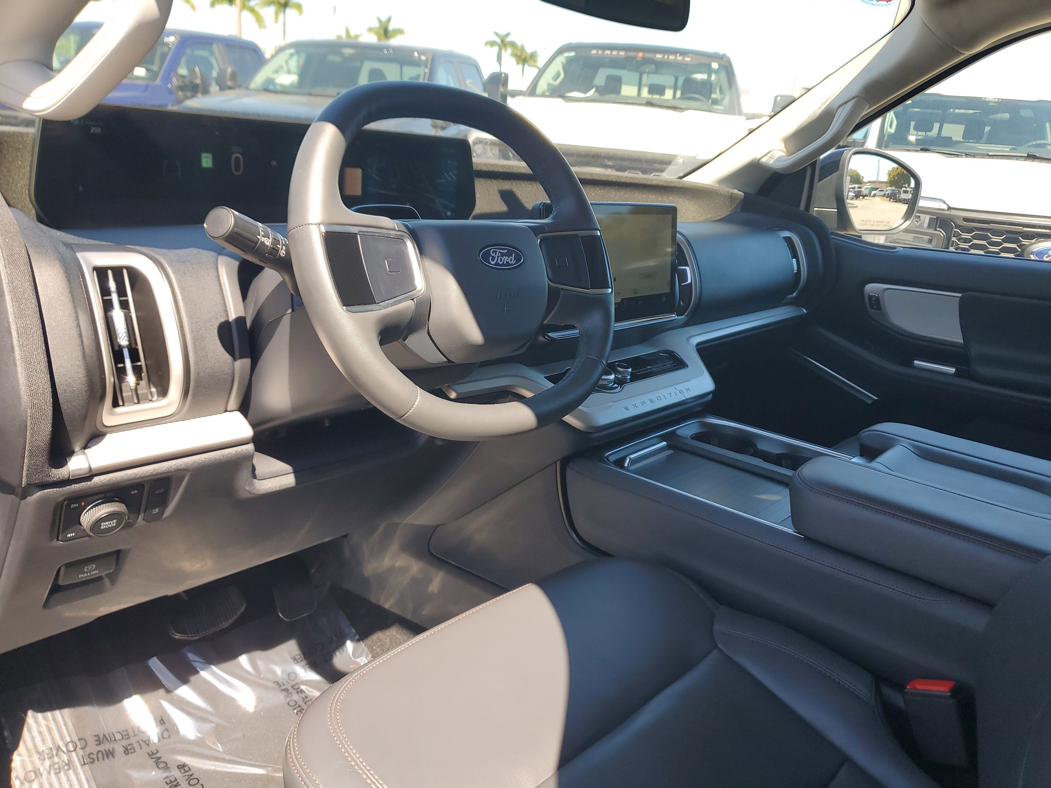 2025 Ford Expedition Max Active 4WD