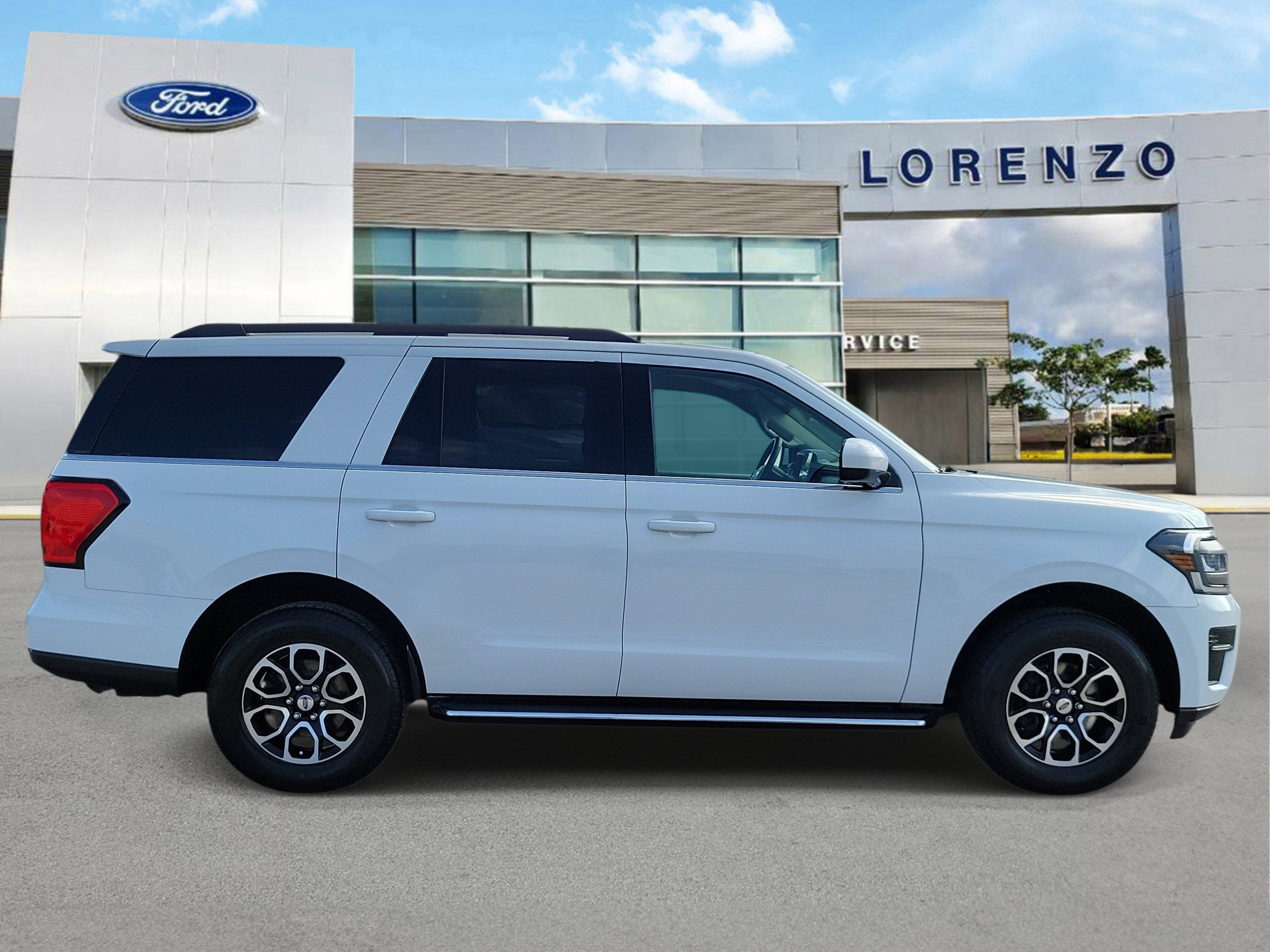 2023 Ford Expedition XLT