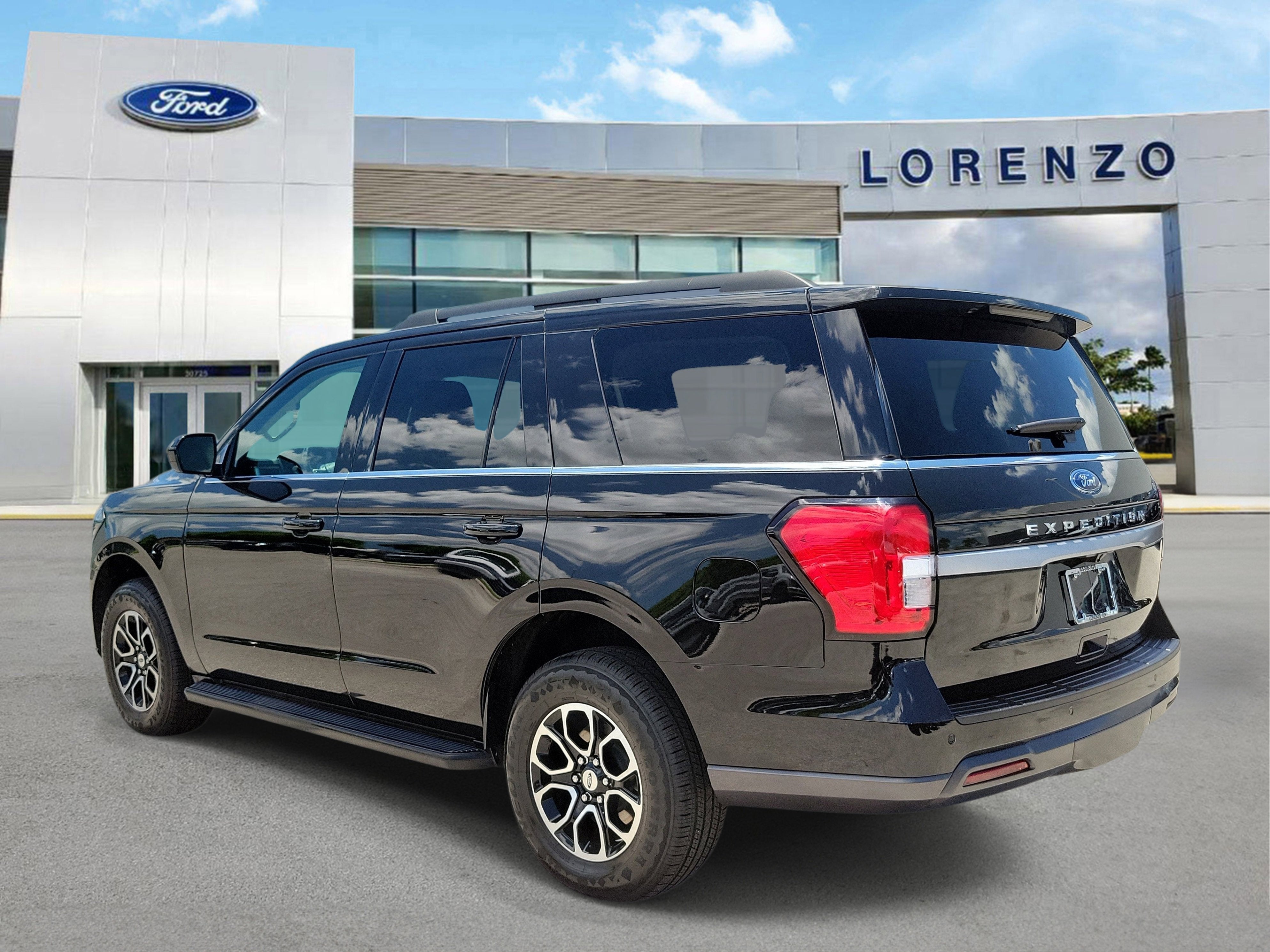 2023 Ford Expedition XLT