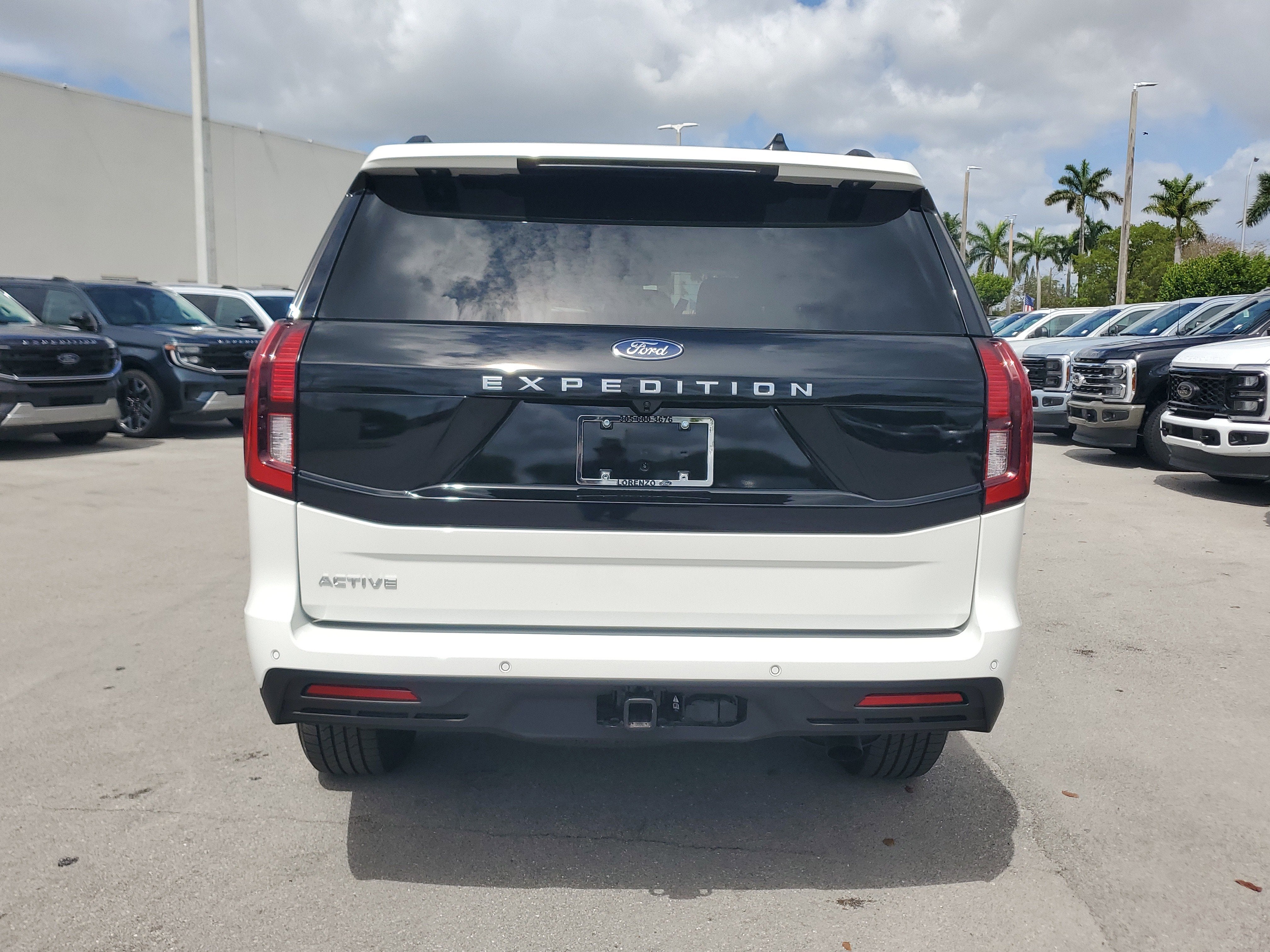 2025 Ford Expedition Active