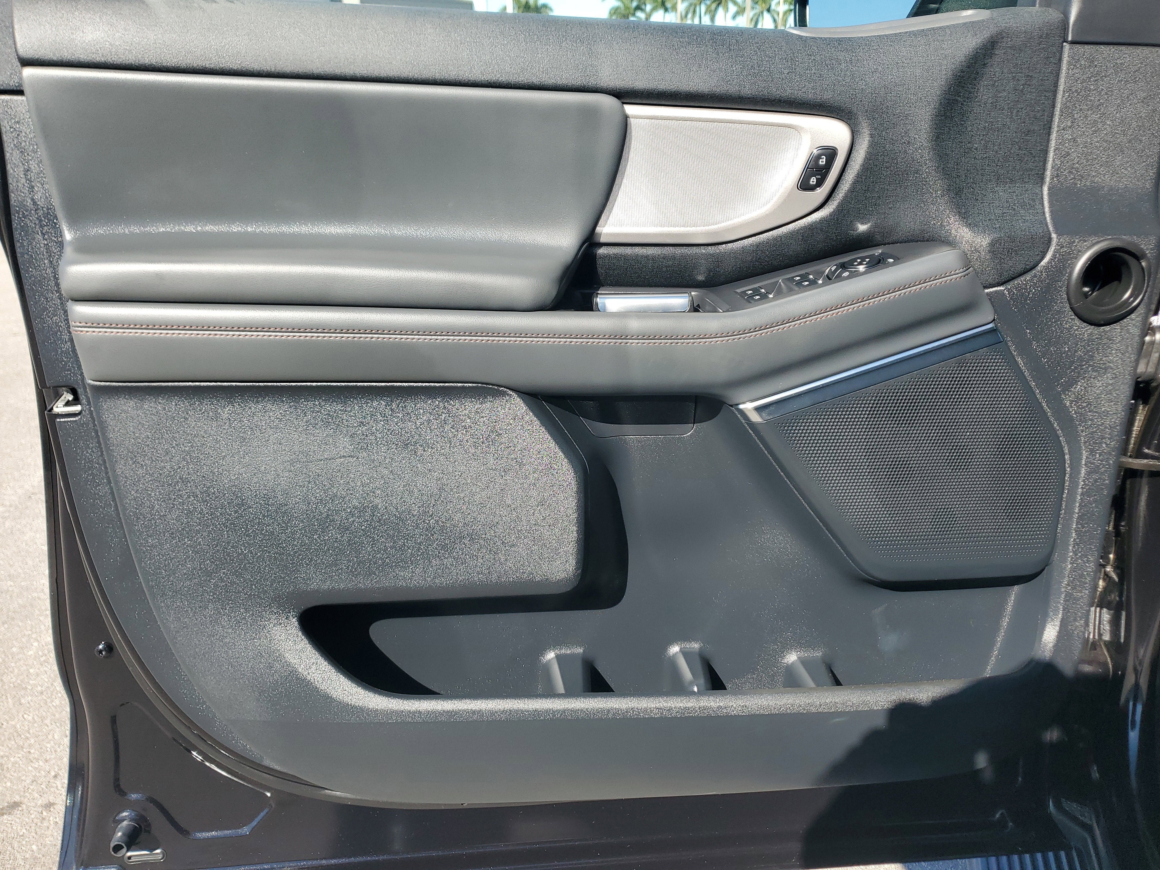 2025 Ford Expedition Active 4WD