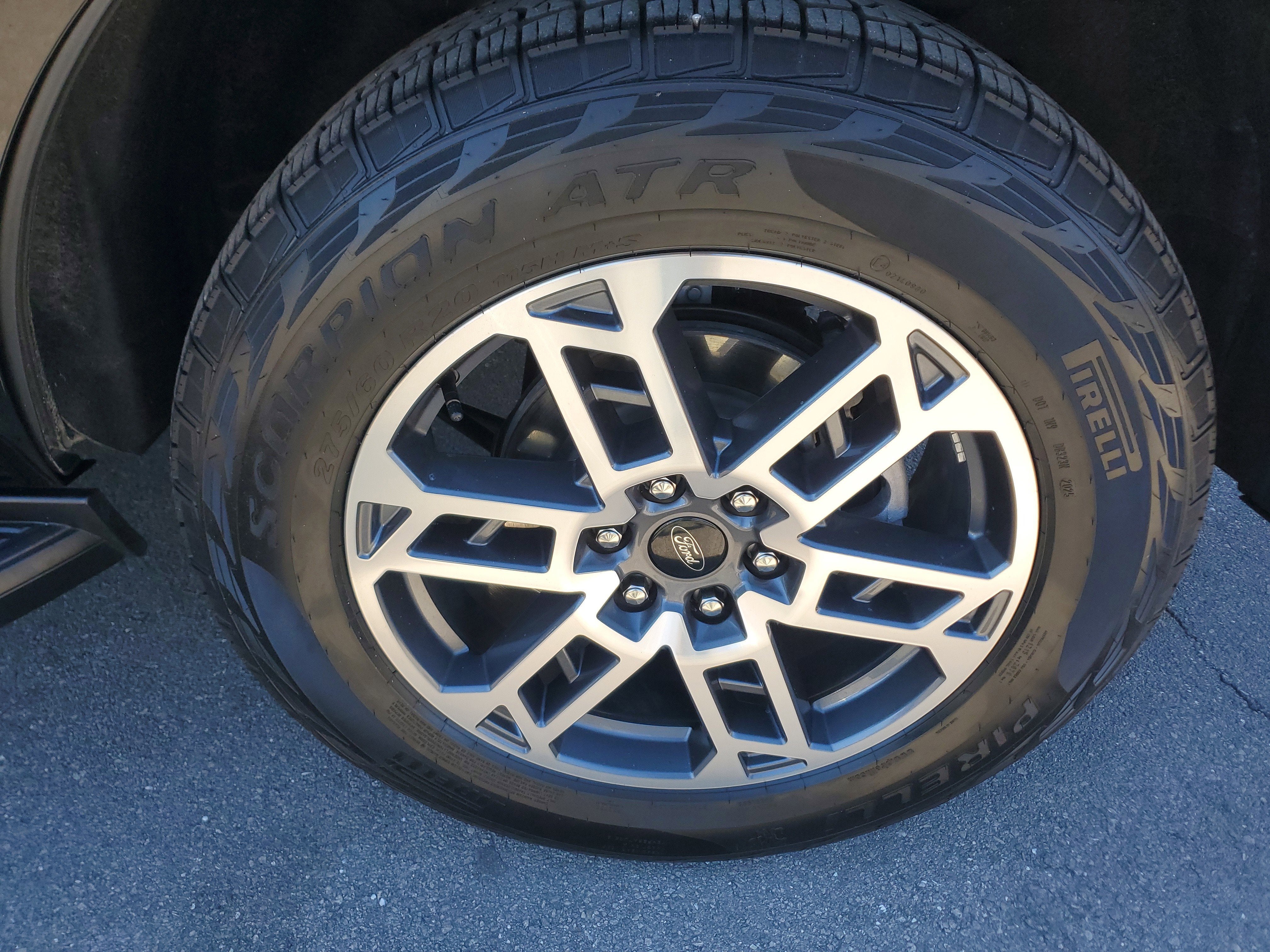 2025 Ford Expedition Active 4WD