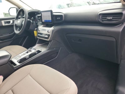 2021 Ford Explorer Base