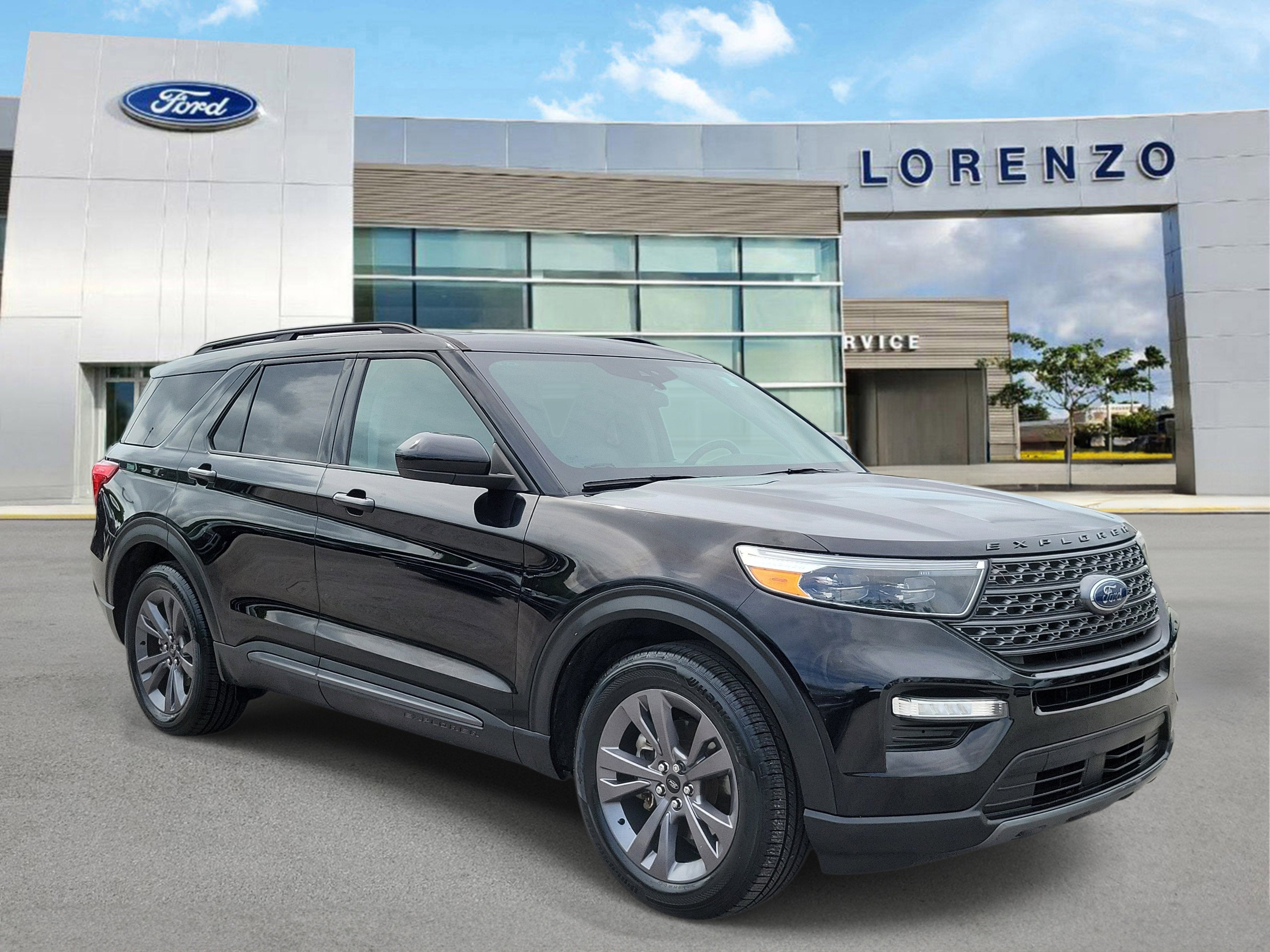 2023 Ford Explorer XLT