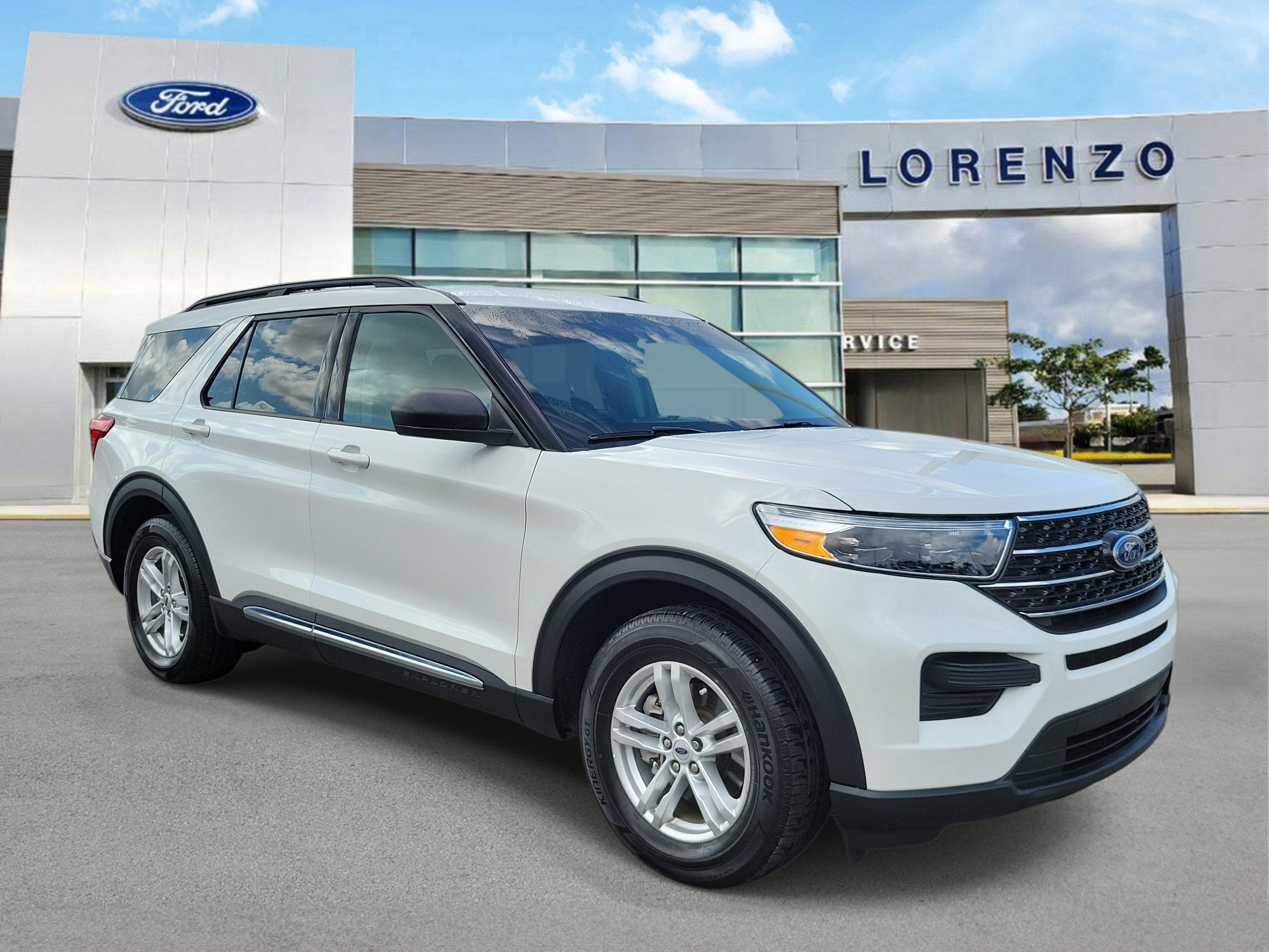 2024 Ford Explorer XLT