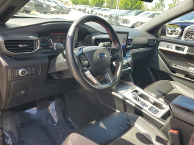 2022 Ford Explorer ST-Line