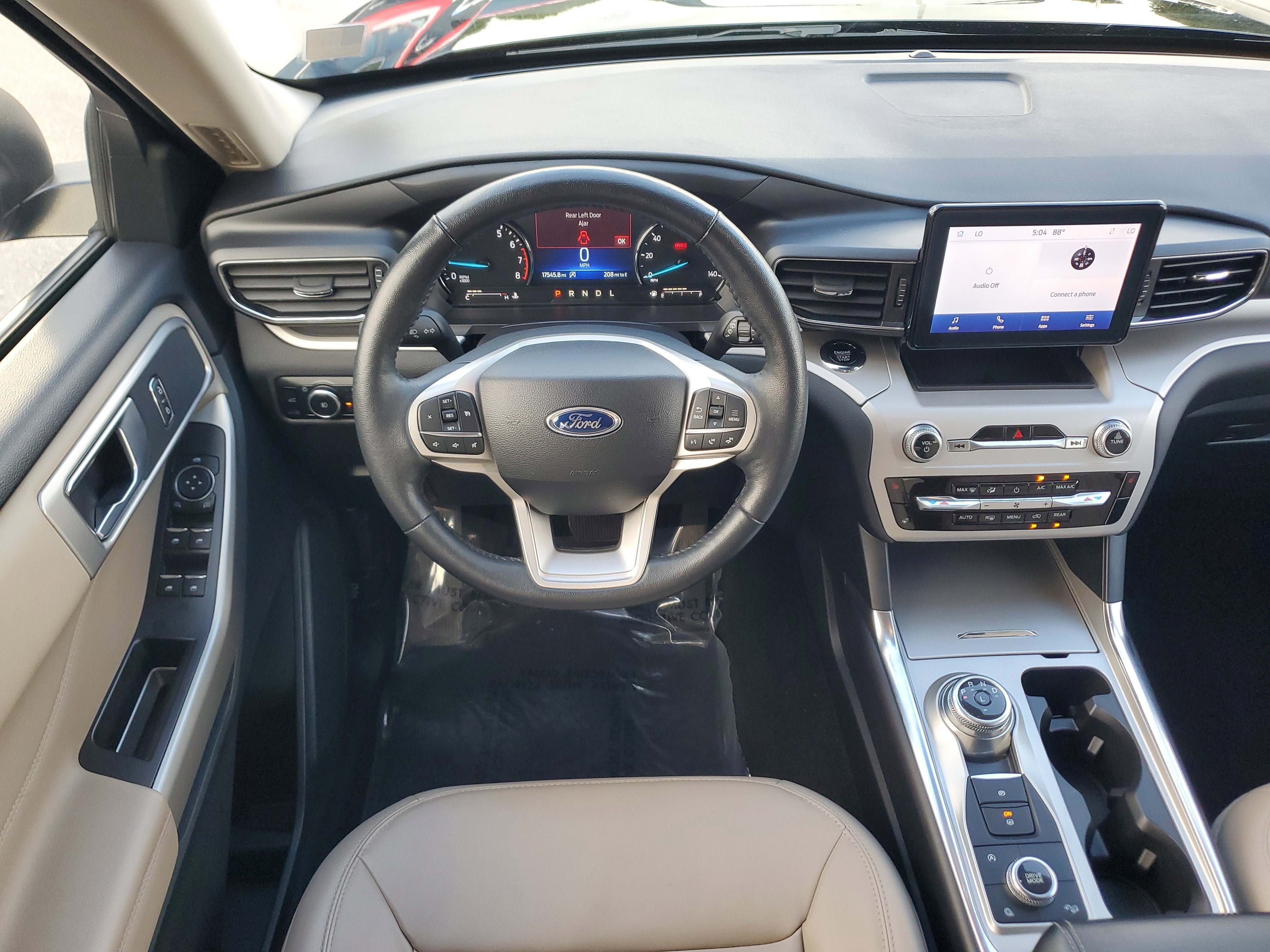 2024 Ford Explorer XLT 4WD