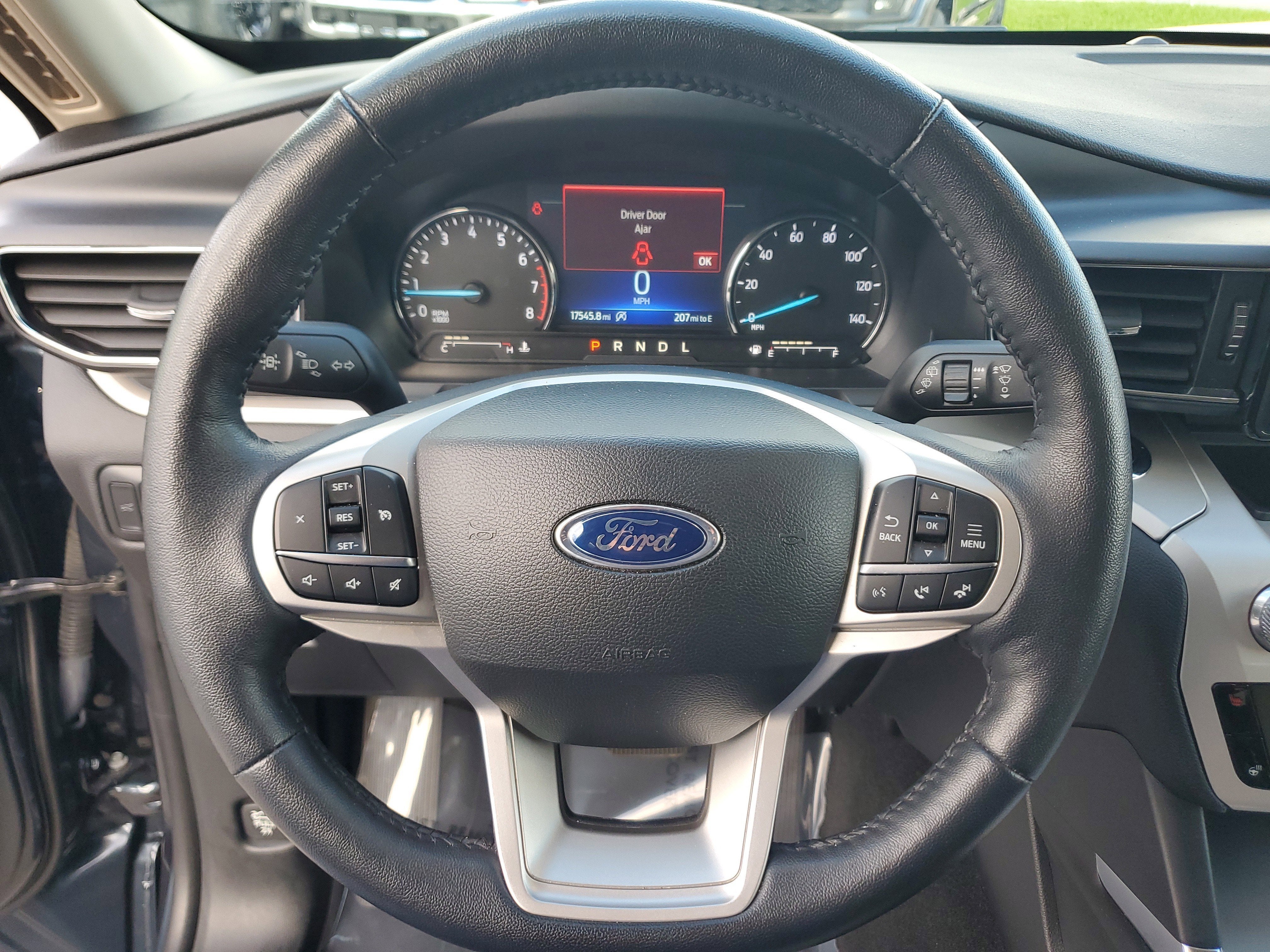 2024 Ford Explorer XLT 4WD