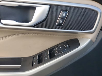 2024 Ford Explorer XLT 4WD