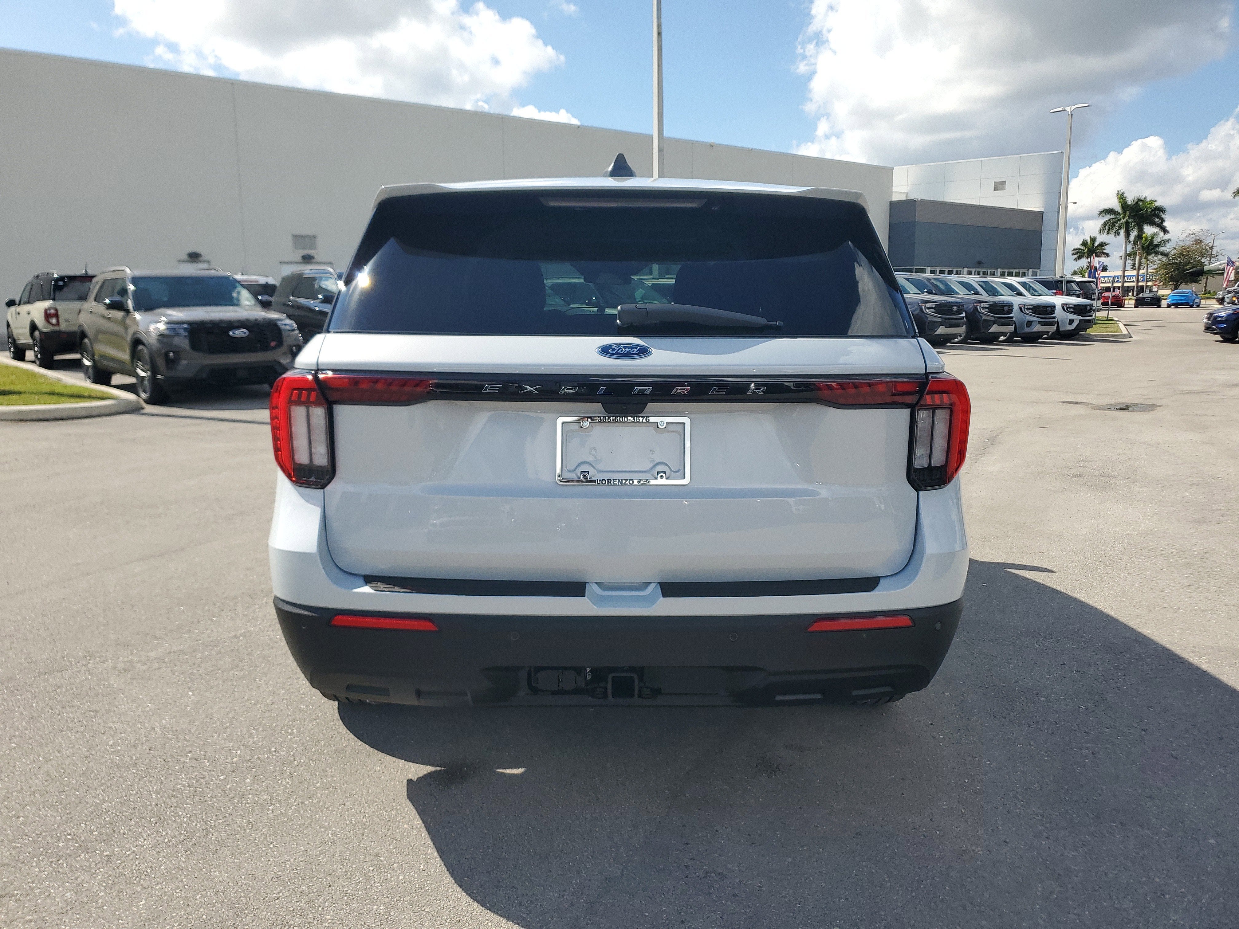 2026 Ford Explorer Active w/100A Pkg