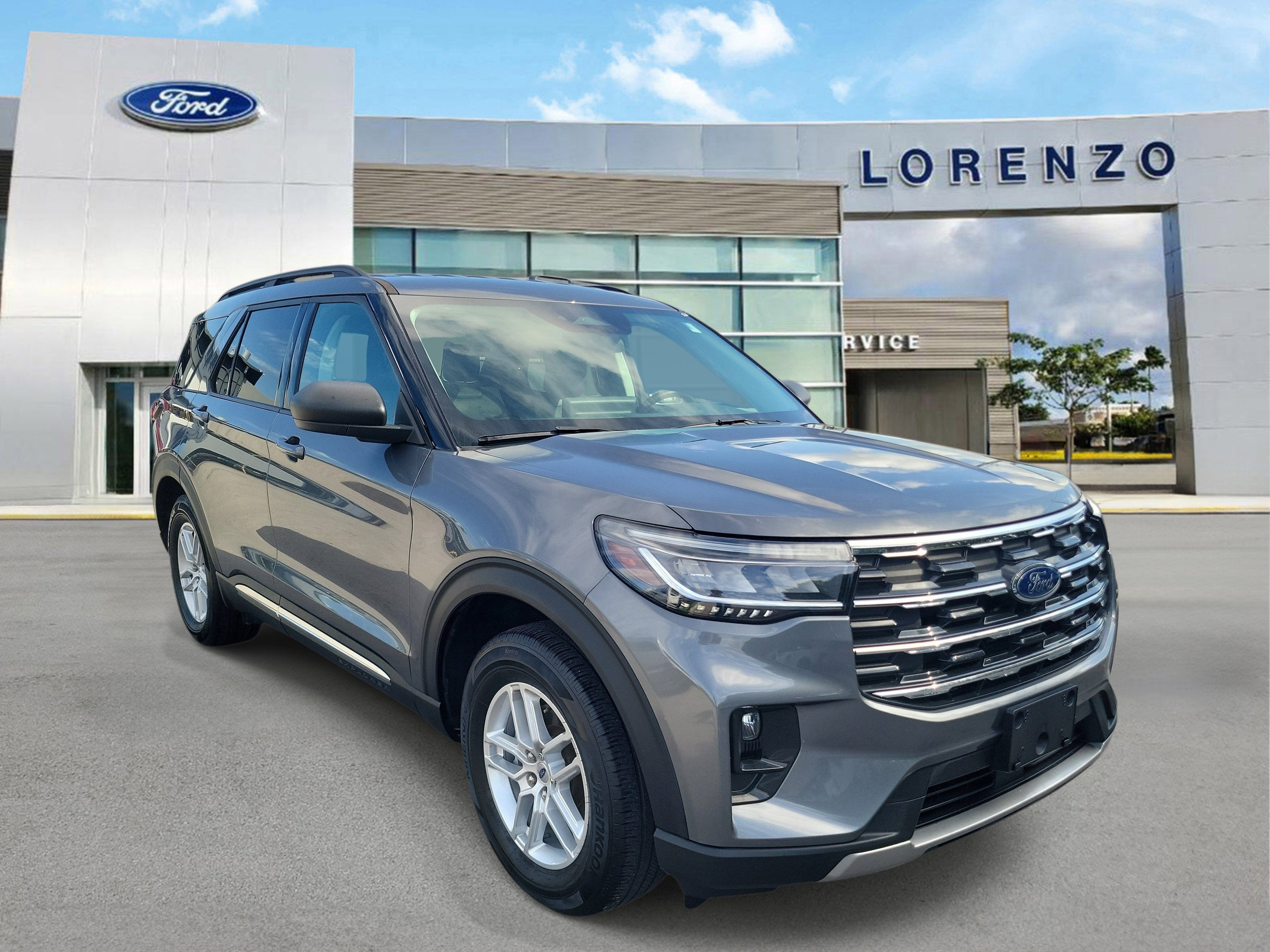 2025 Ford Explorer Active