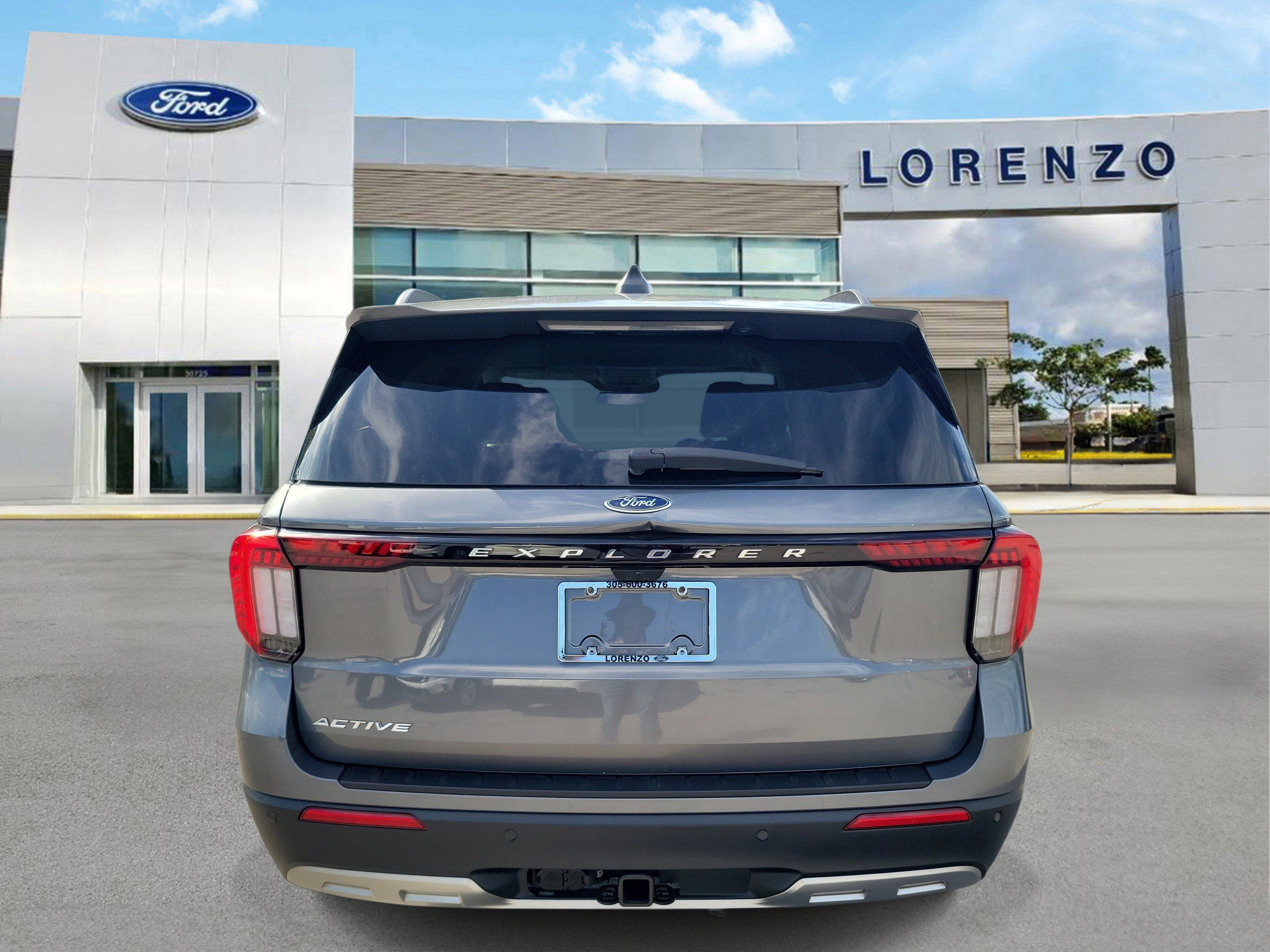 2025 Ford Explorer Active