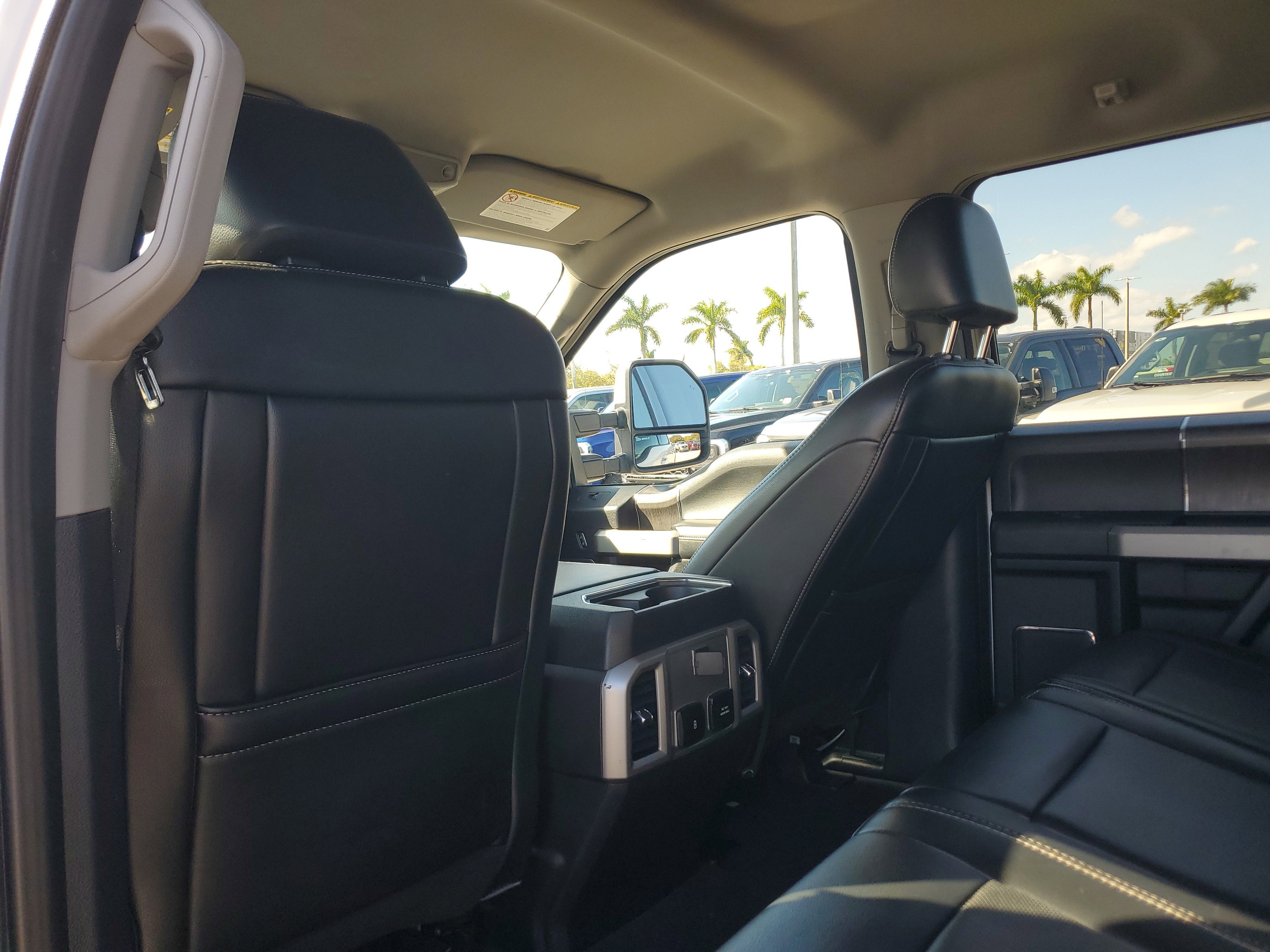 2021 Ford Super Duty F-250 SRW LARIAT 4WD Diesel