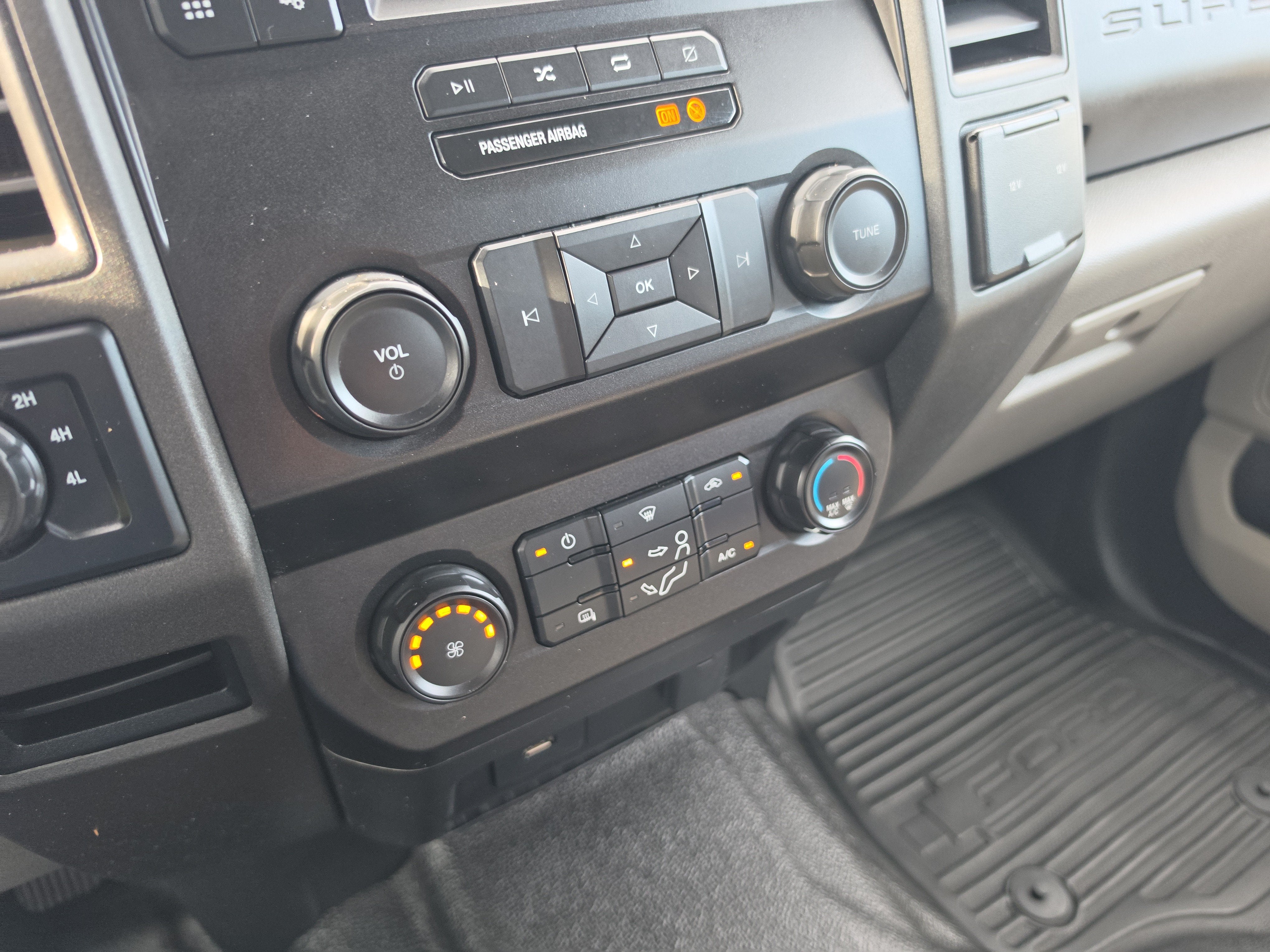 2021 Ford Super Duty F-250 SRW XL