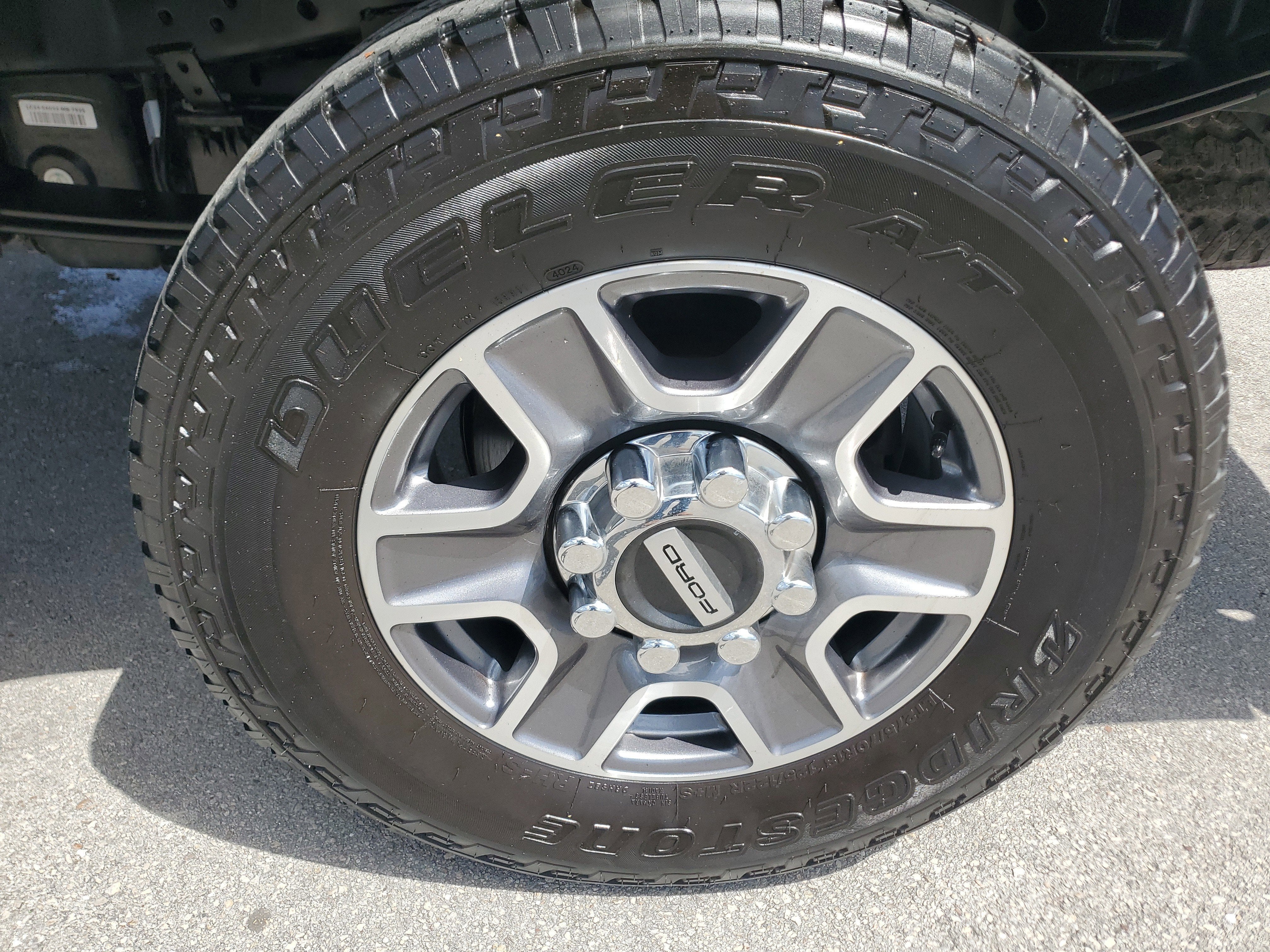 2024 Ford Super Duty F-250 SRW LARIAT 4WD Diesel