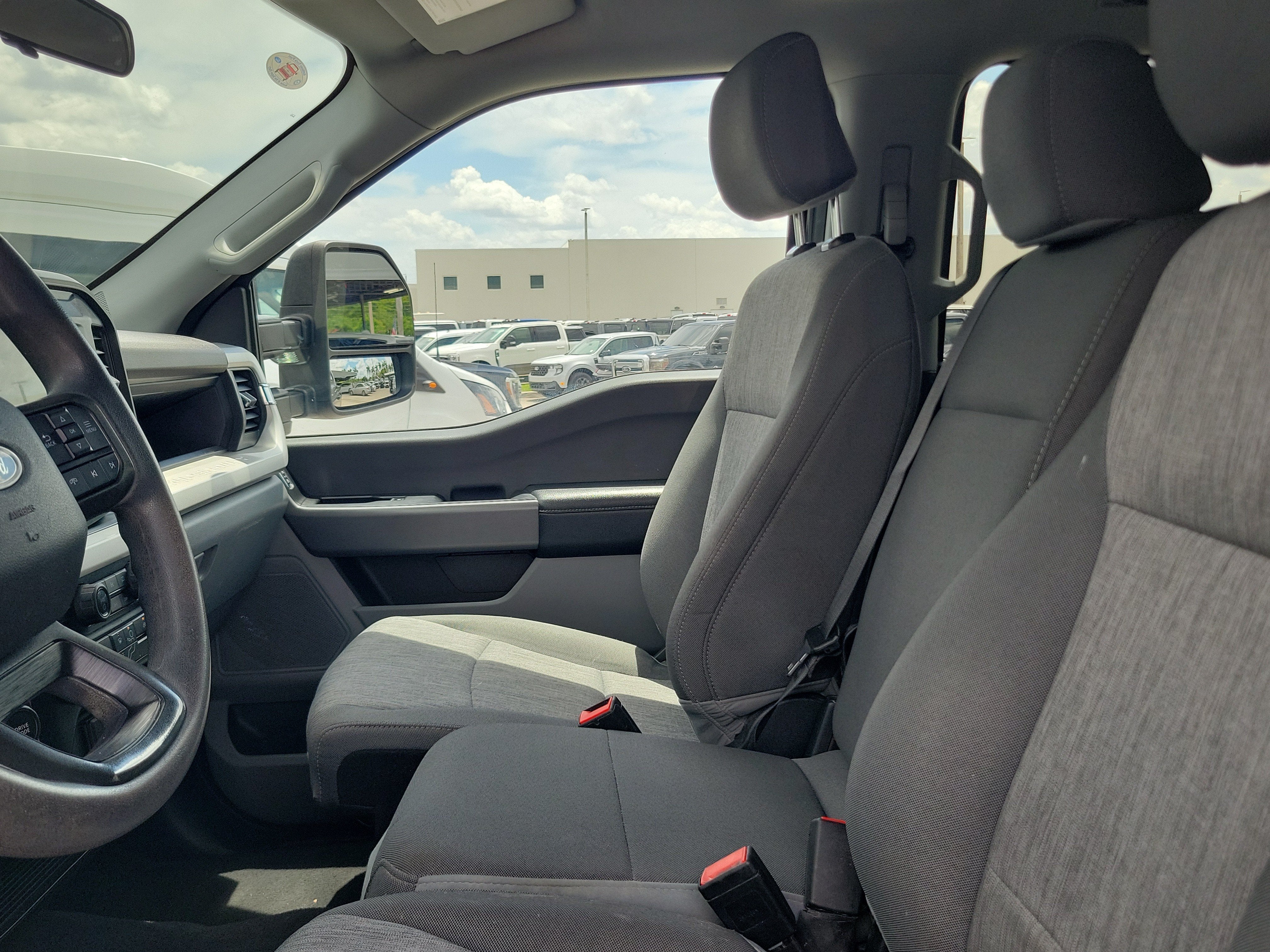 2023 Ford Super Duty F-250 SRW XL 4WD