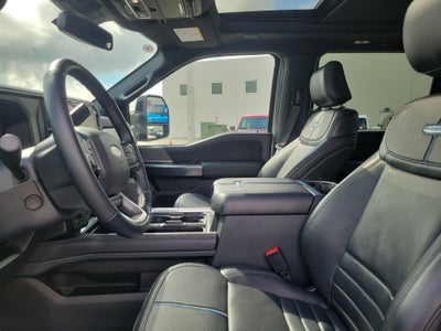 2025 Ford Super Duty F-250 SRW Platinum 4WD