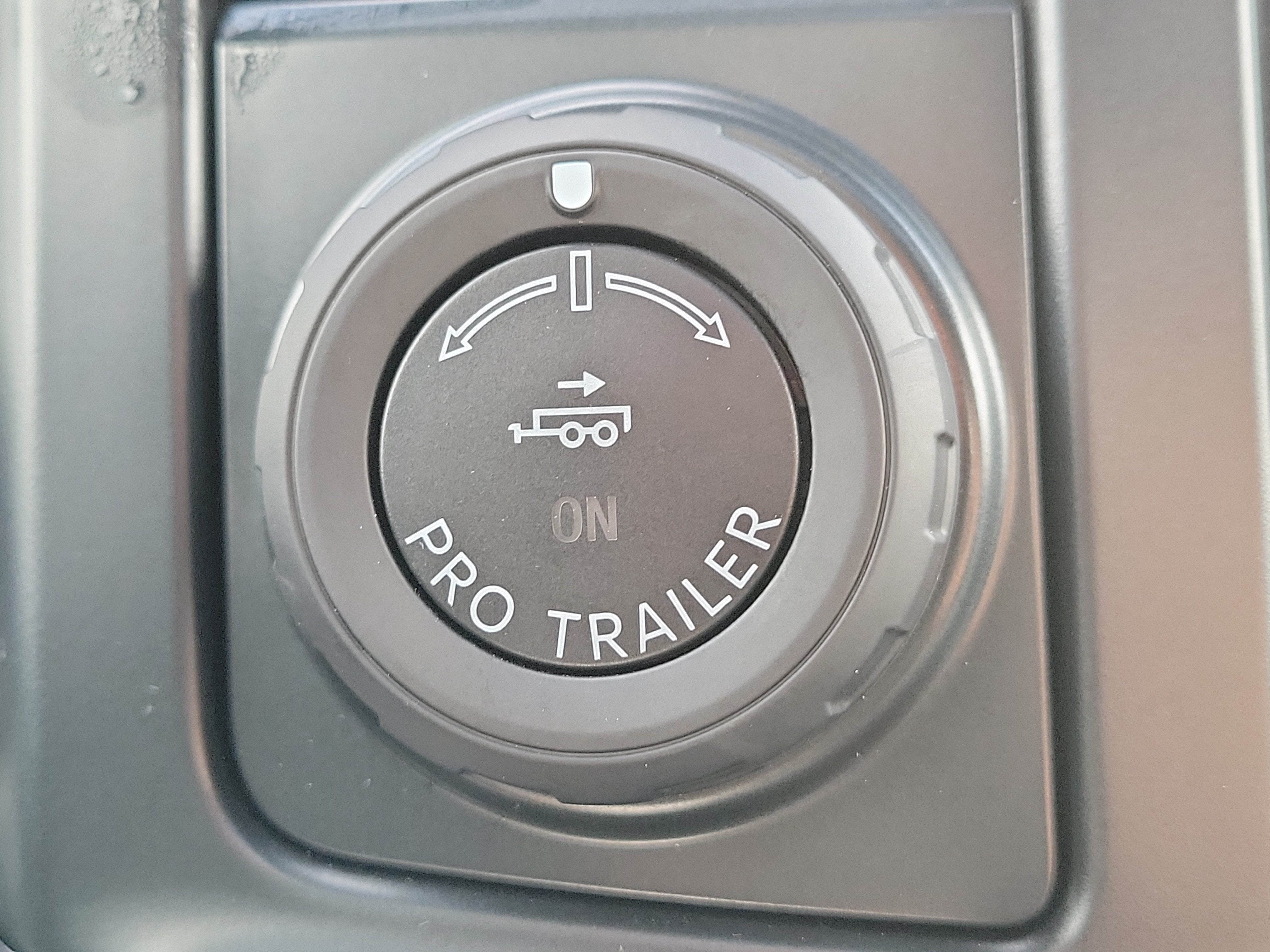 2025 Ford Super Duty F-250 SRW Platinum 4WD