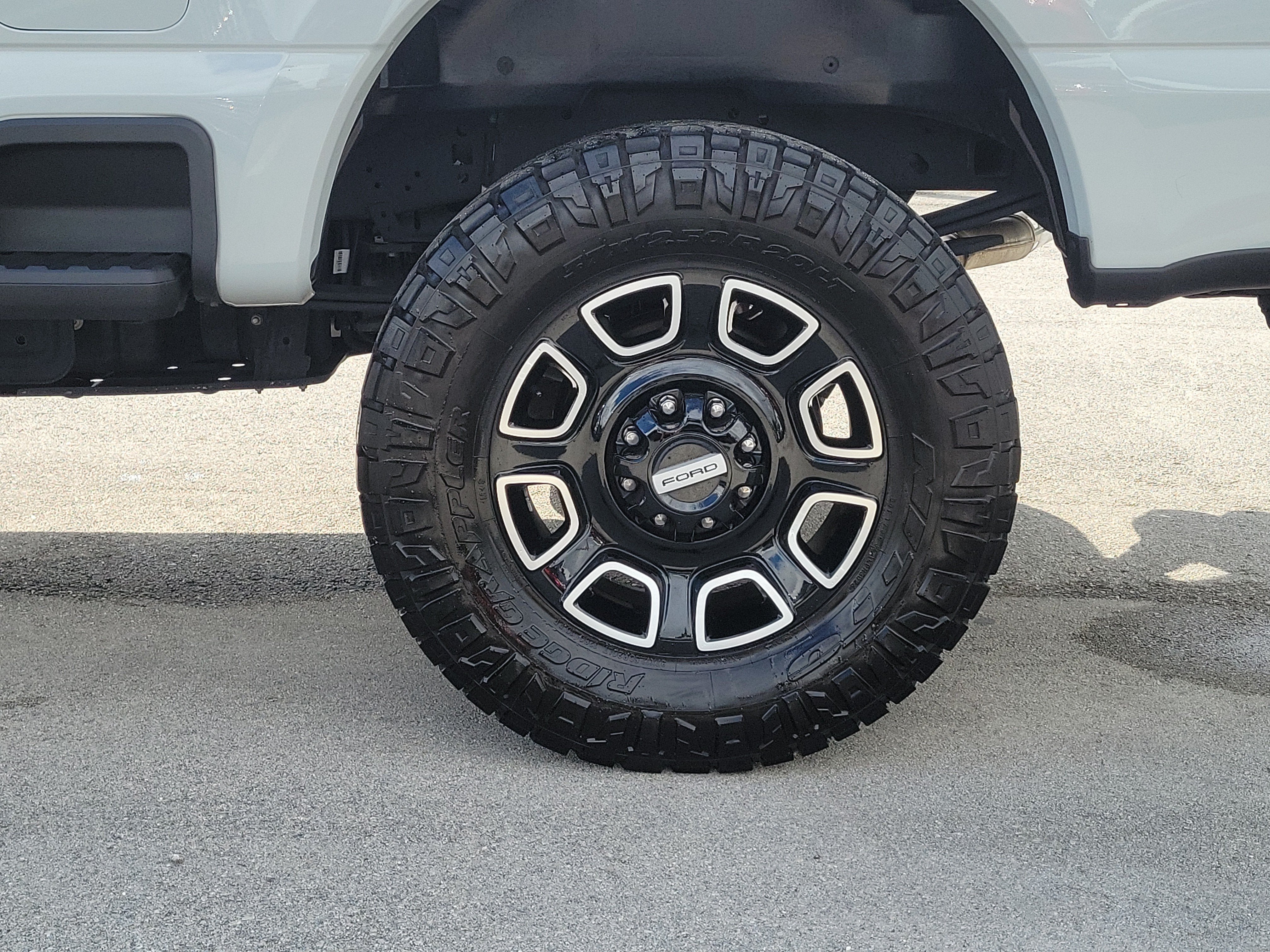 2025 Ford Super Duty F-250 SRW Platinum 4WD