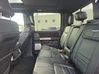 2025 Ford Super Duty F-250 SRW Platinum 4WD