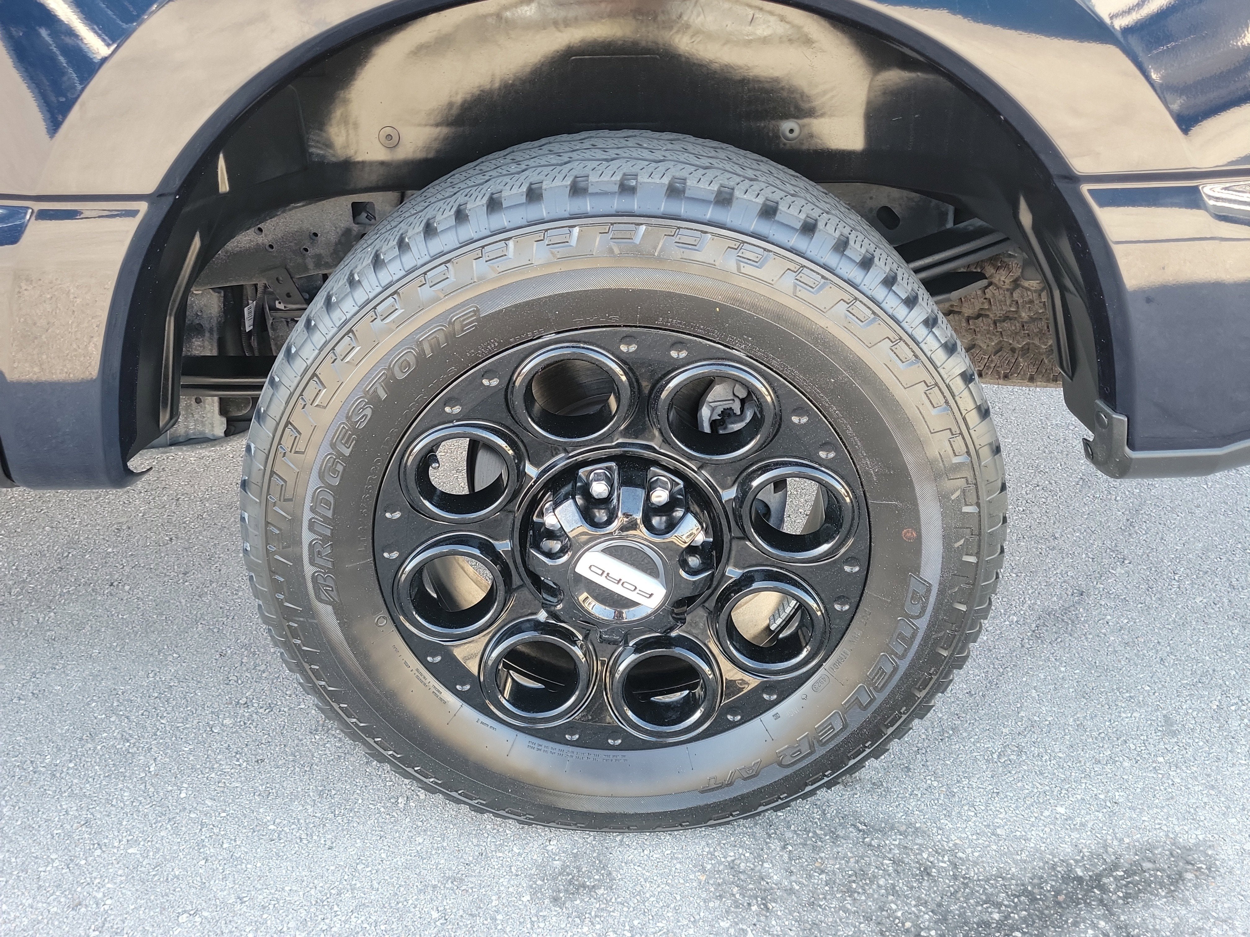 2024 Ford Super Duty F-250 SRW LARIAT 4WD Diesel