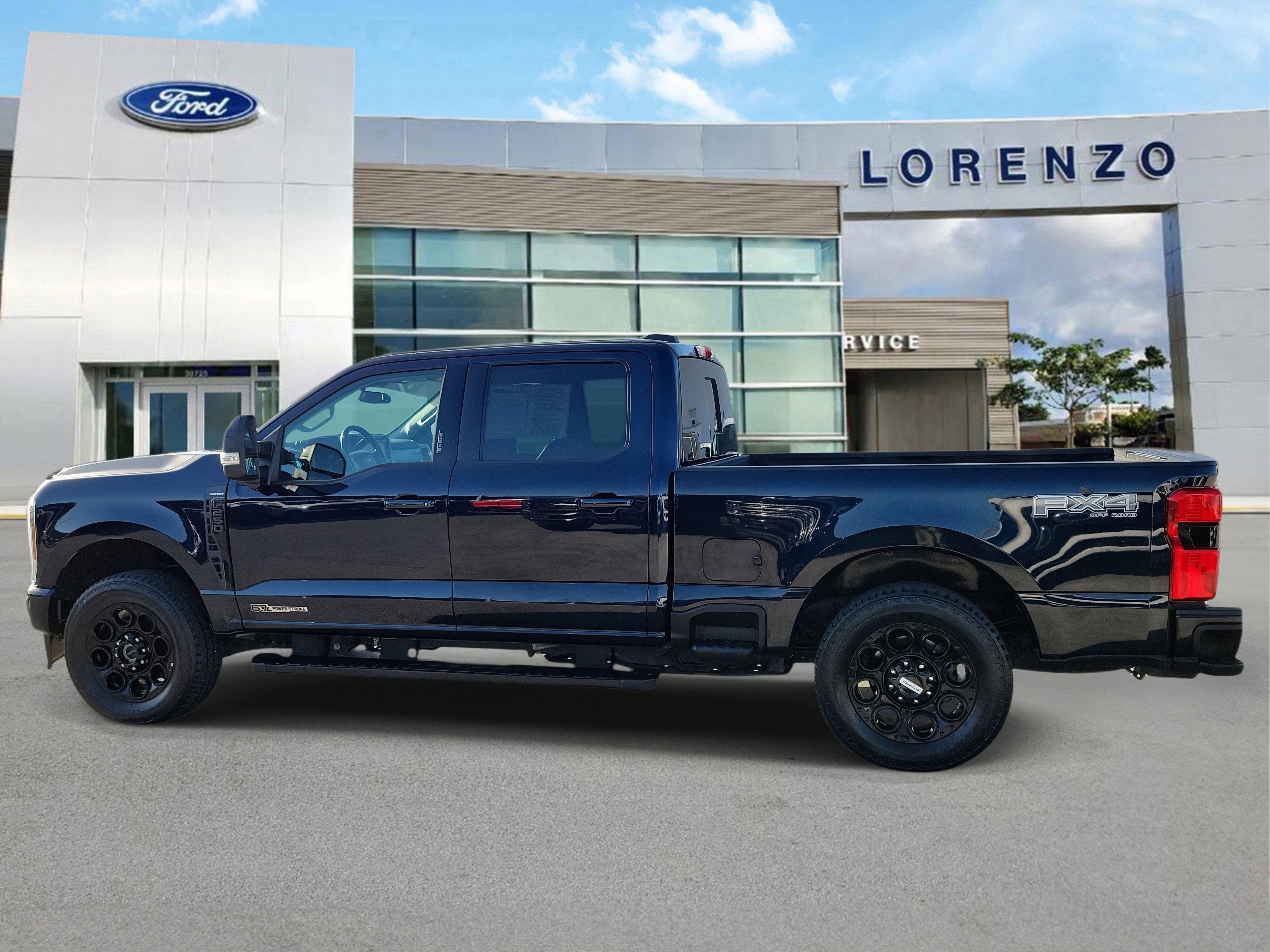2024 Ford Super Duty F-250 SRW LARIAT 4WD Diesel